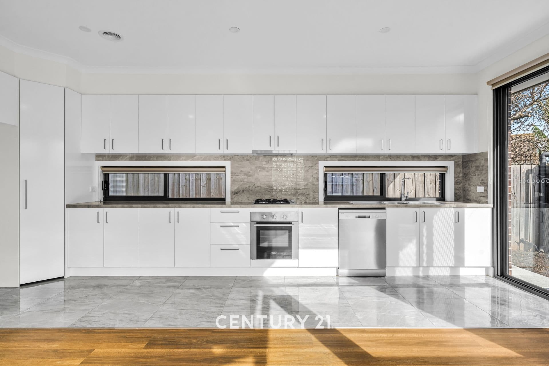 2/4 Gina Court, Hallam, VIC, 3803, Hallam - Thumbnail 3