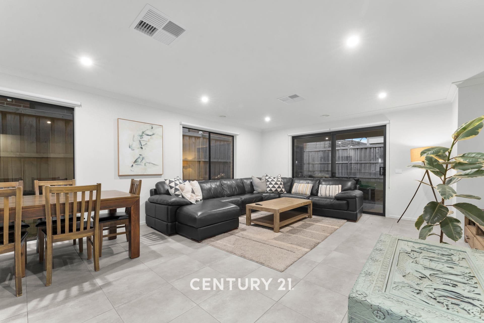 109/65 Victor Crescent, Narre Warren, VIC, 3805, Clyde - Thumbnail 2