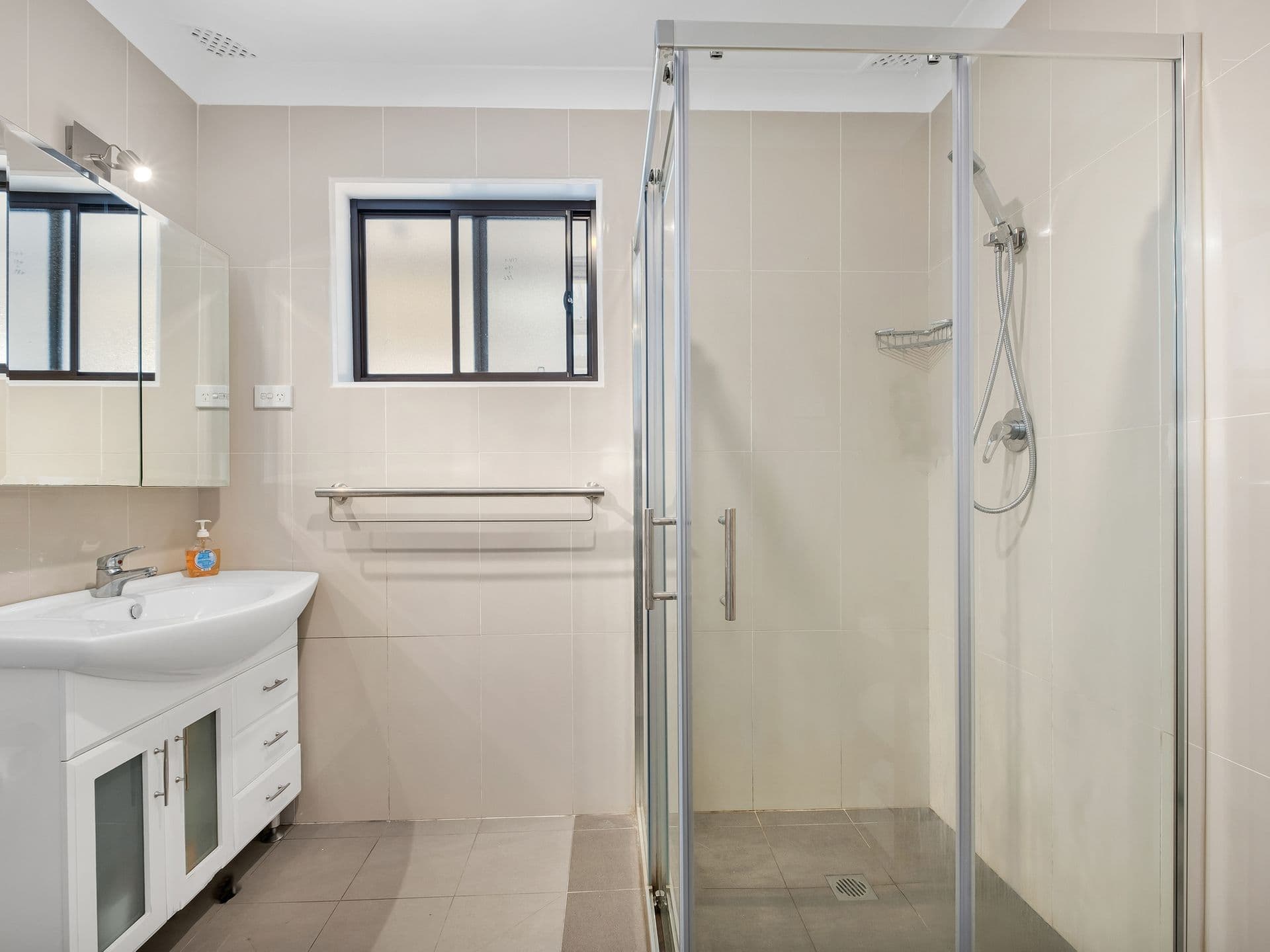 2B Richmond Avenue, Auburn, NSW, 2144, Auburn - Thumbnail 5
