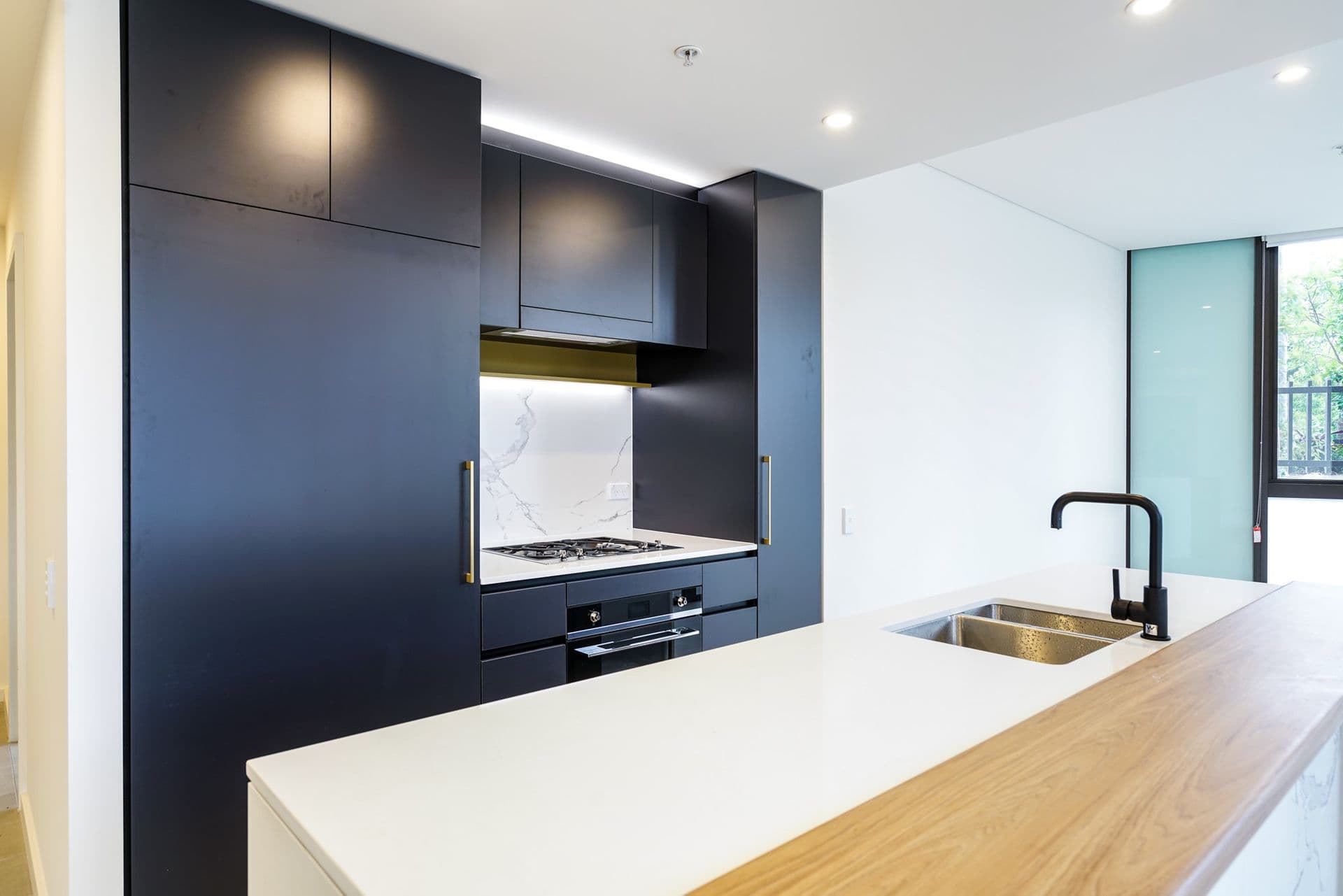 111/2e Wharf Road, Melrose Park - Thumbnail 7