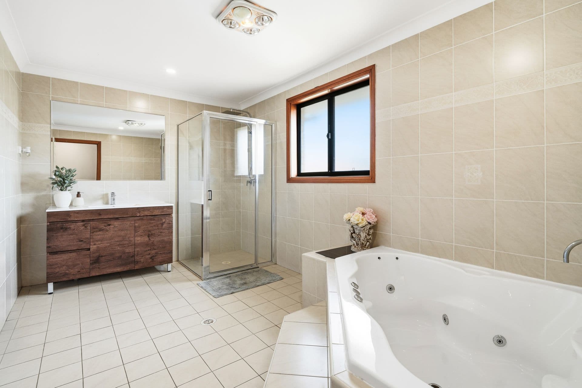 8 Compass Avenue, Beaumont Hills, NSW, 2155, Beaumont Hills - Thumbnail 5