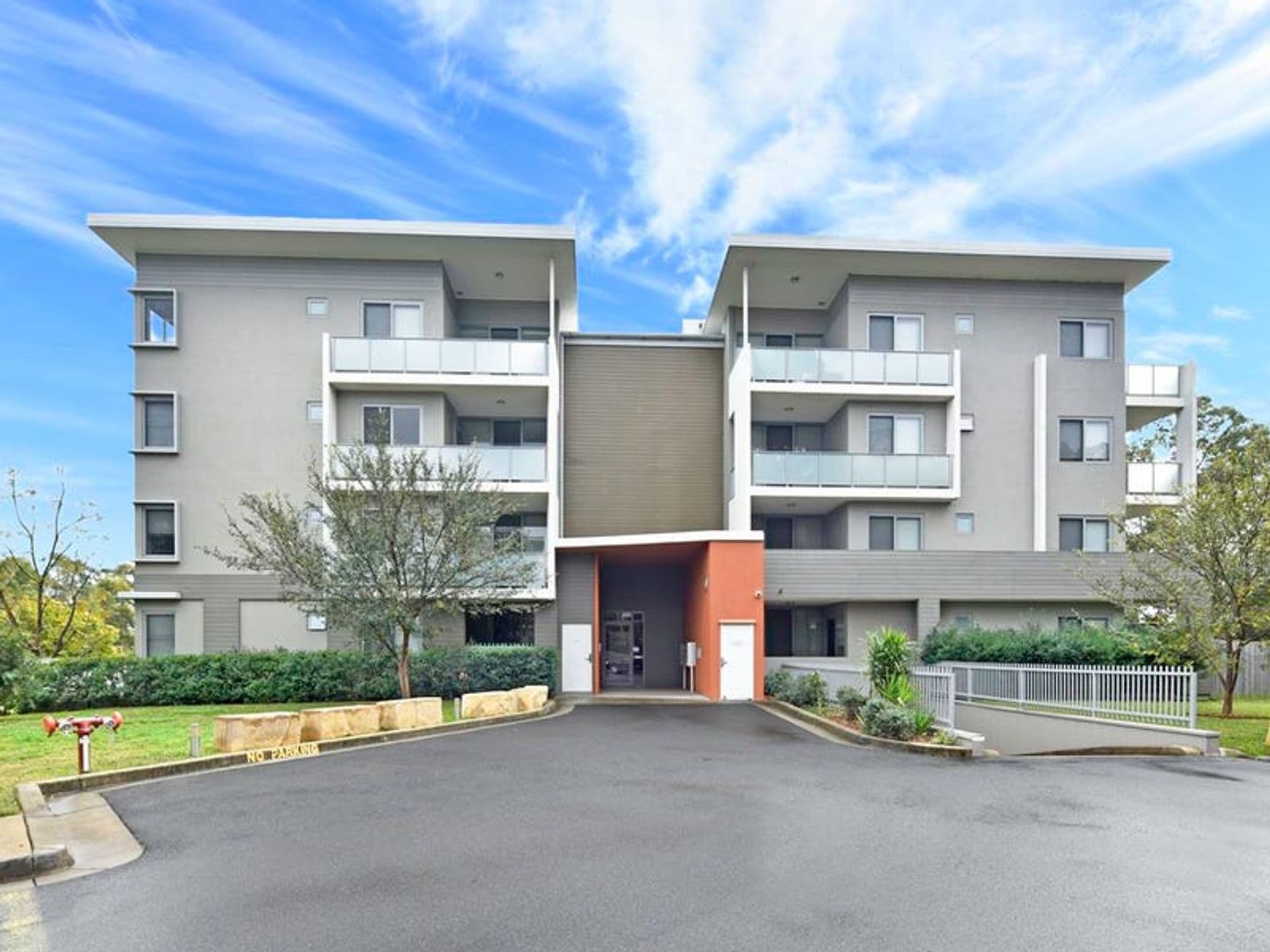 402D/2 Rowe Dr, Potts Hill, NSW, 2143, Potts Hill - Image 1