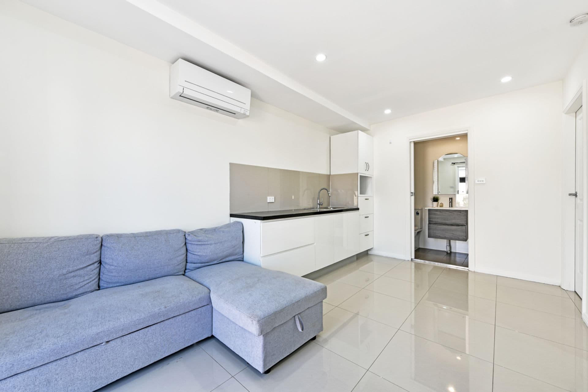 594a The Horsley Dr, Smithfield, NSW, 2164, Smithfield - Thumbnail 8