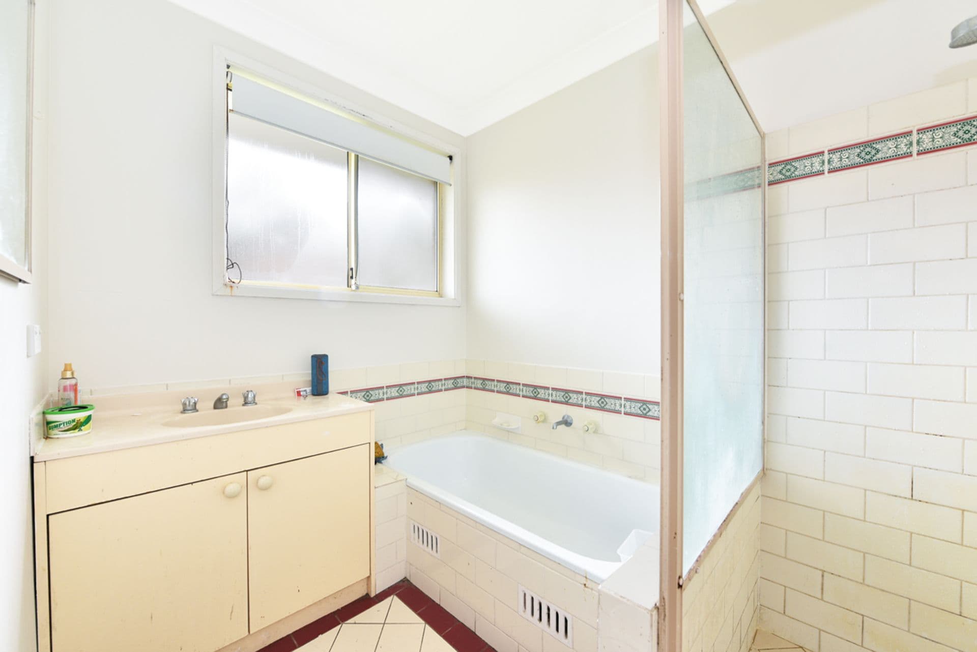 32/34 Kings Road, Ingleburn, NSW, 2565, Ingleburn - Thumbnail 6
