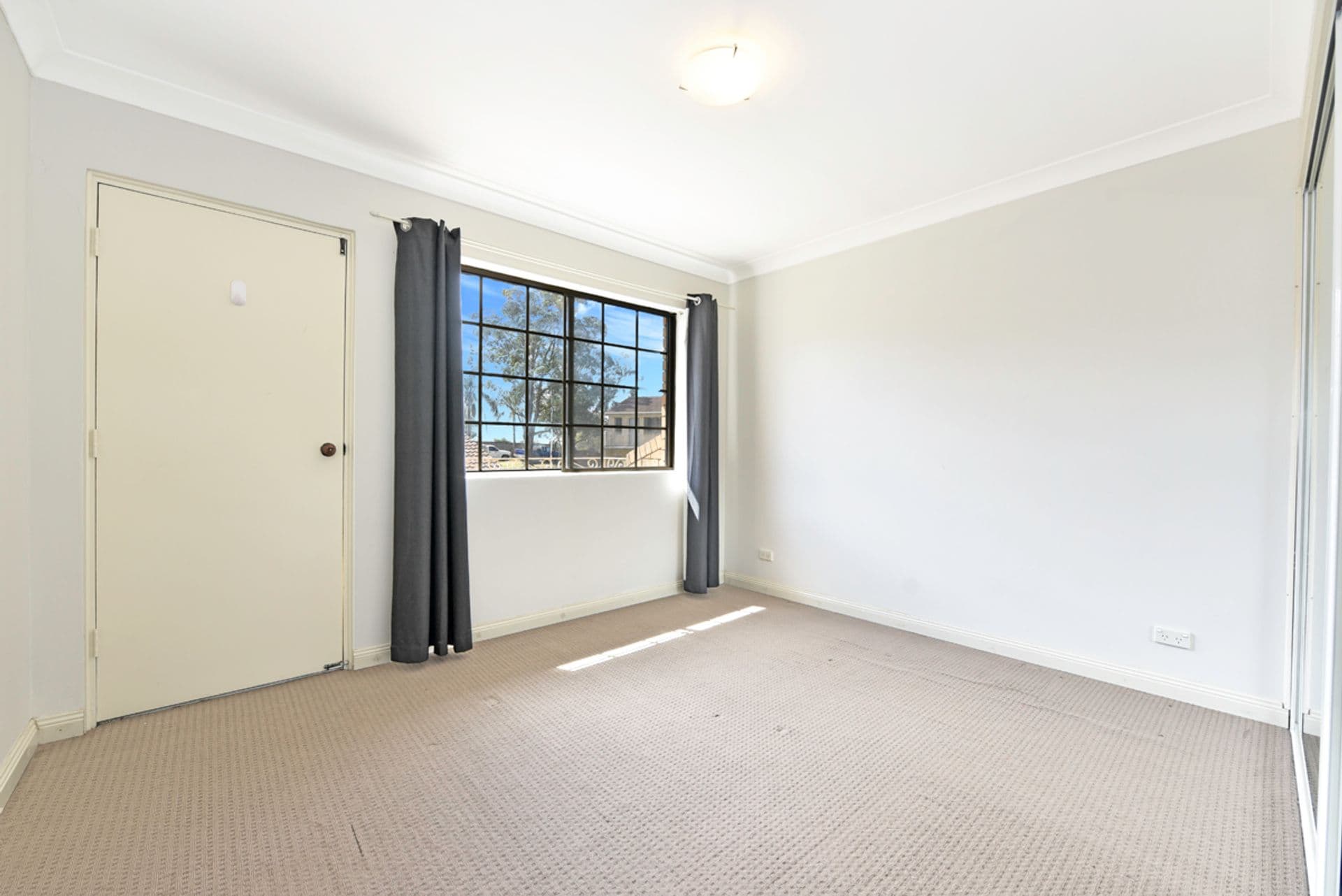 13/17 Lagonda Drive, Ingleburn, NSW, 2565, Ingleburn - Thumbnail 5