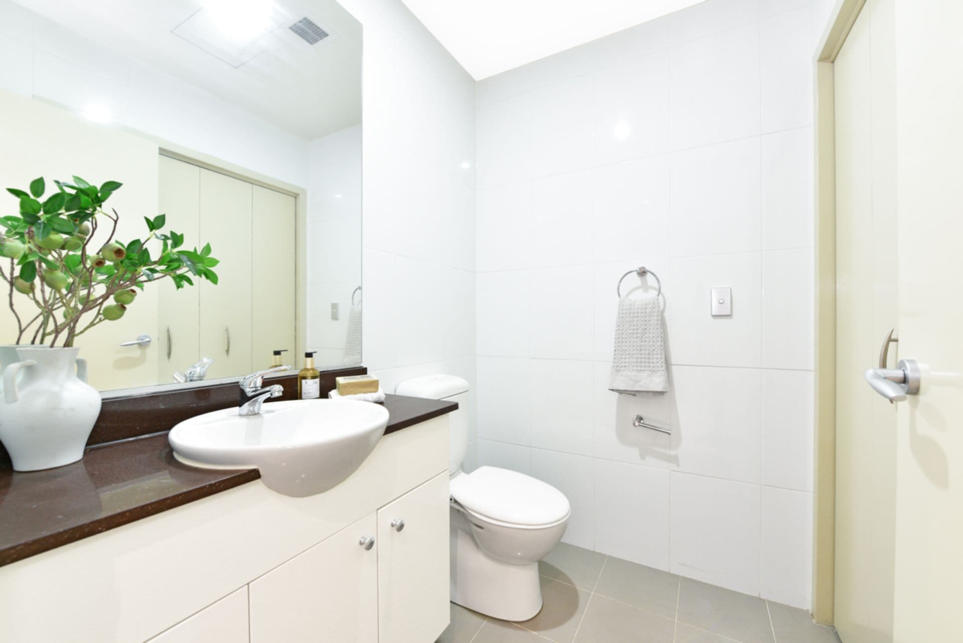 97/635 Gardeners Rd, Mascot, NSW, 2020, Mascot - Thumbnail 2