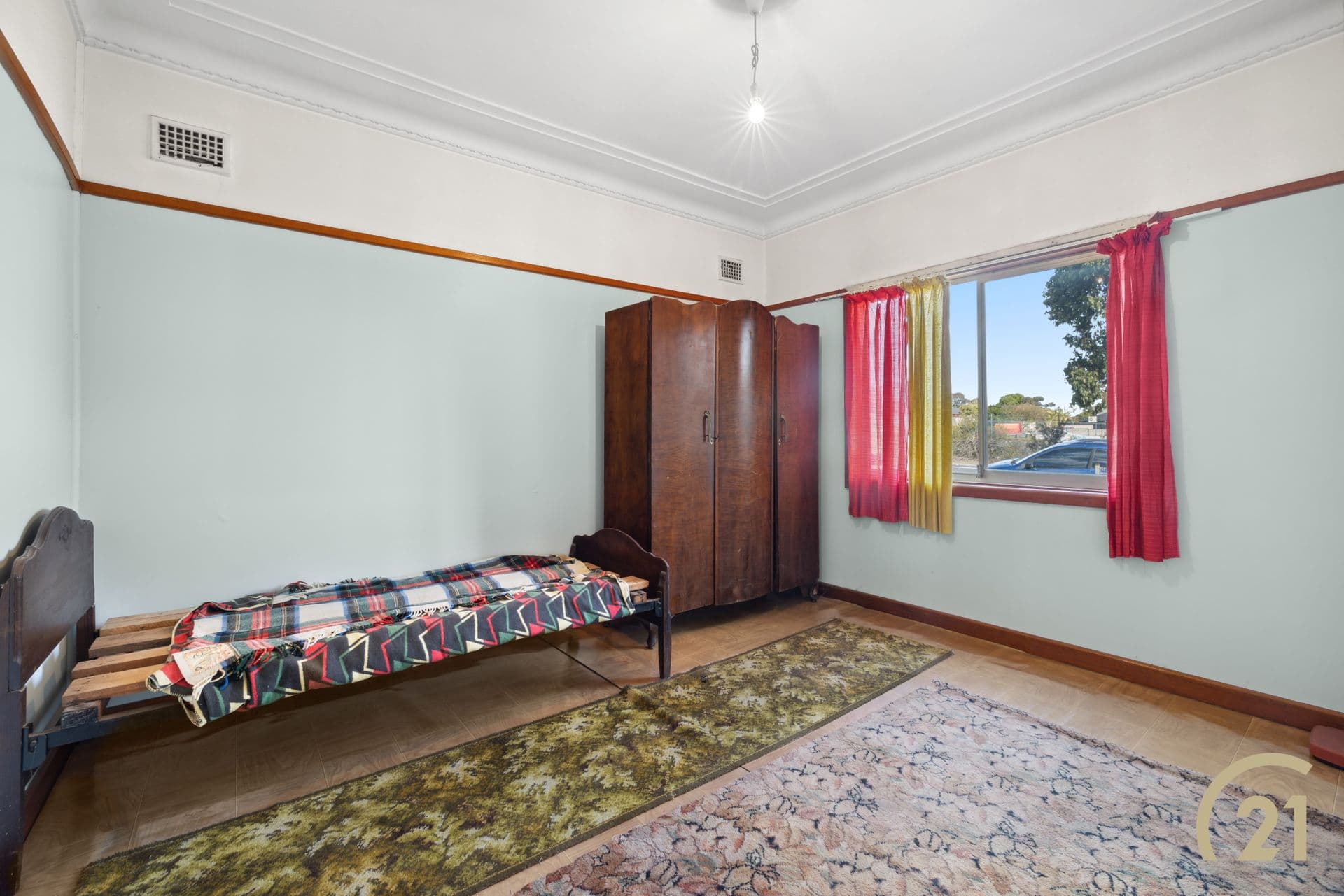 137 River Avenue, Fairfield East, NSW, 2165, Fairfield East - Thumbnail 3