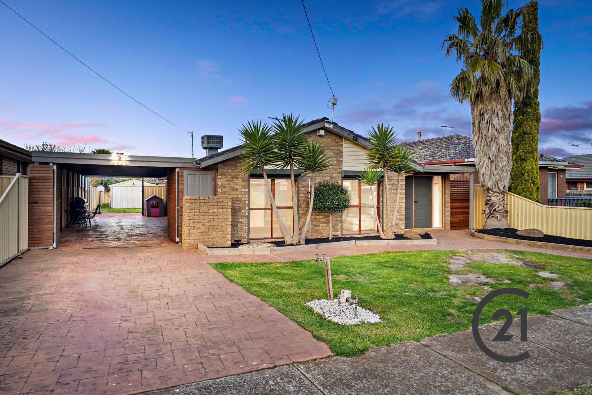 Suite 4 241-244 Caroline Springs Blvd, Caroline Springs, VIC, 3023, Rockbank - Thumbnail 2