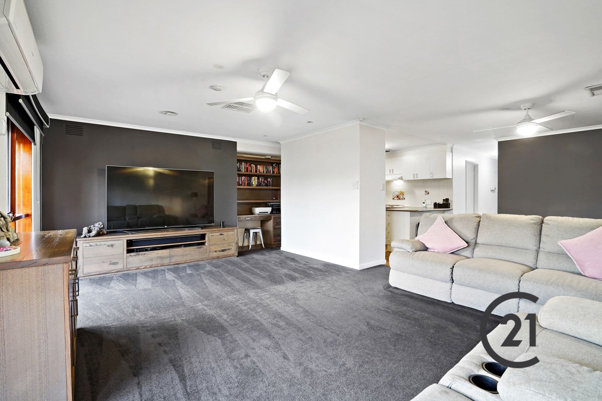 Suite 4 241-244 Caroline Springs Blvd, Caroline Springs, VIC, 3023, Rockbank - Thumbnail 5