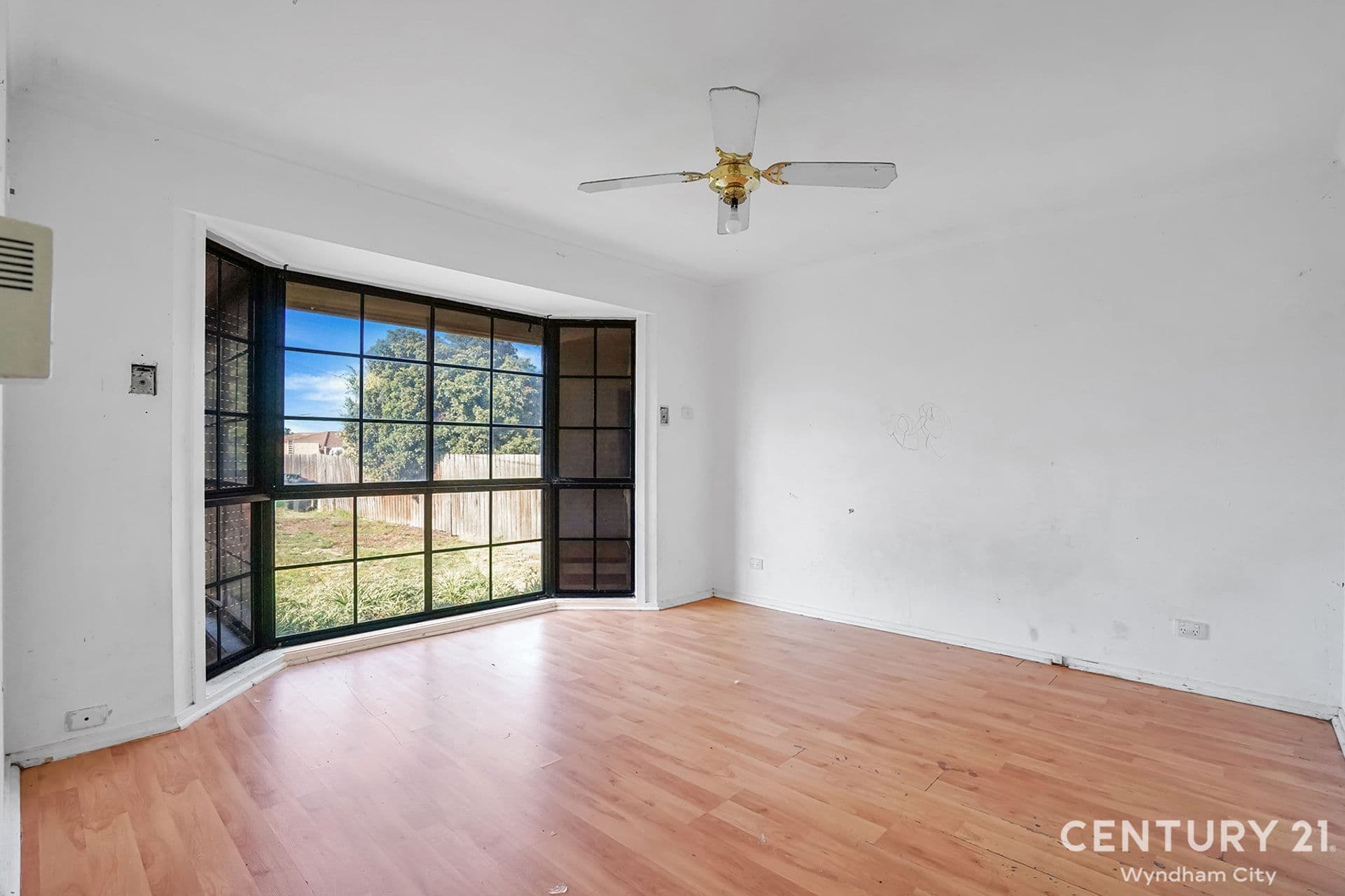 45 Stewart Crescent, Rockbank, VIC, 3335, Rockbank - Thumbnail 2