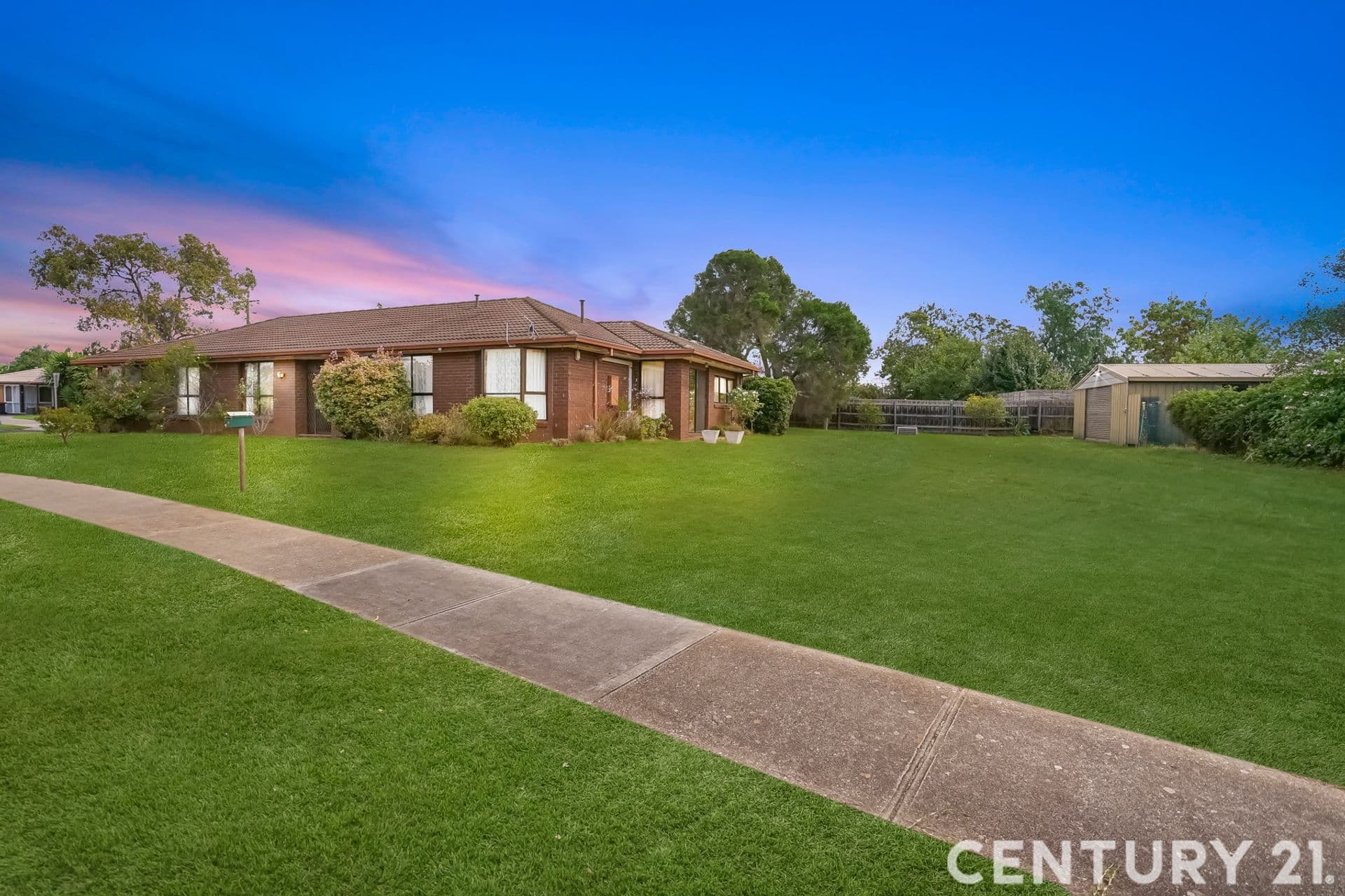 43 Blamey Drive, Melton South, VIC, 3338, Melton South - Thumbnail 3