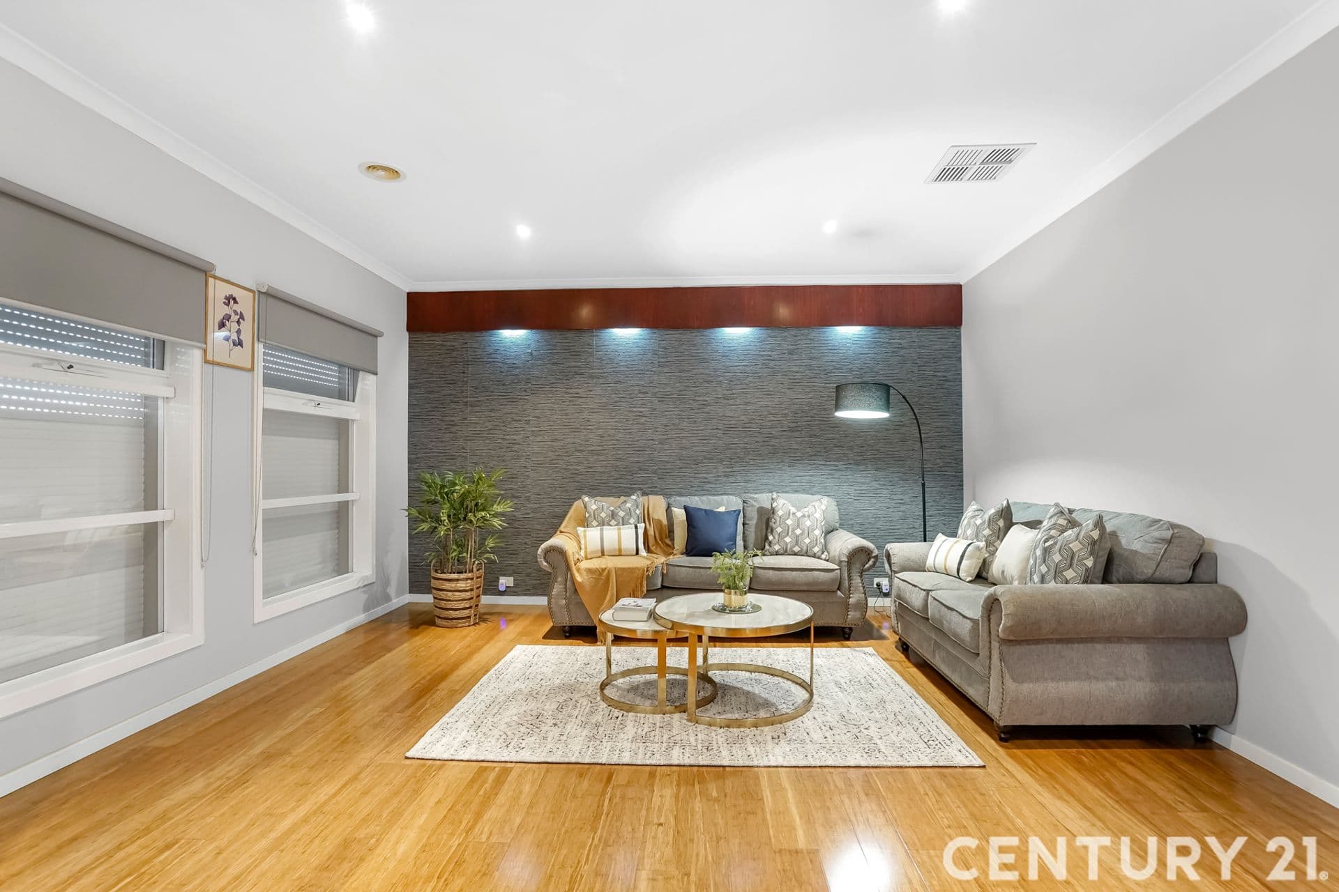 Suite 4 241-244 Caroline Springs Blvd, Caroline Springs, VIC, 3023, Burnside Heights - Thumbnail 3