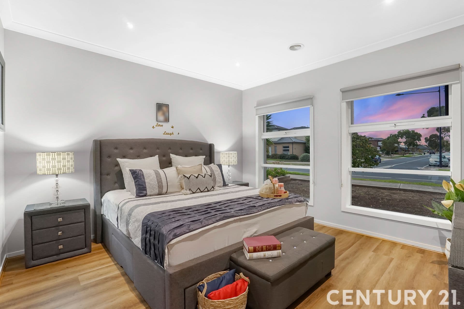 Suite 4 241-244 Caroline Springs Blvd, Caroline Springs, VIC, 3023, Burnside Heights - Thumbnail 4