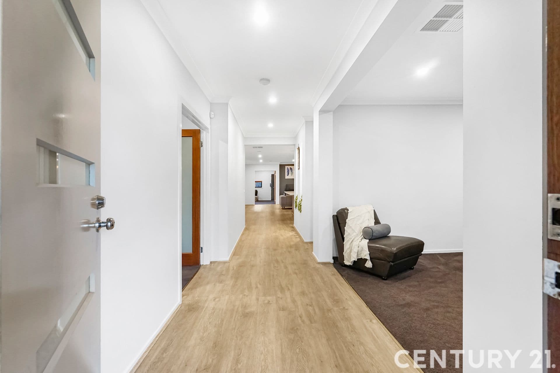 98 Arbour Boulevard, Burnside Heights, VIC, 3023, Burnside Heights - Thumbnail 3