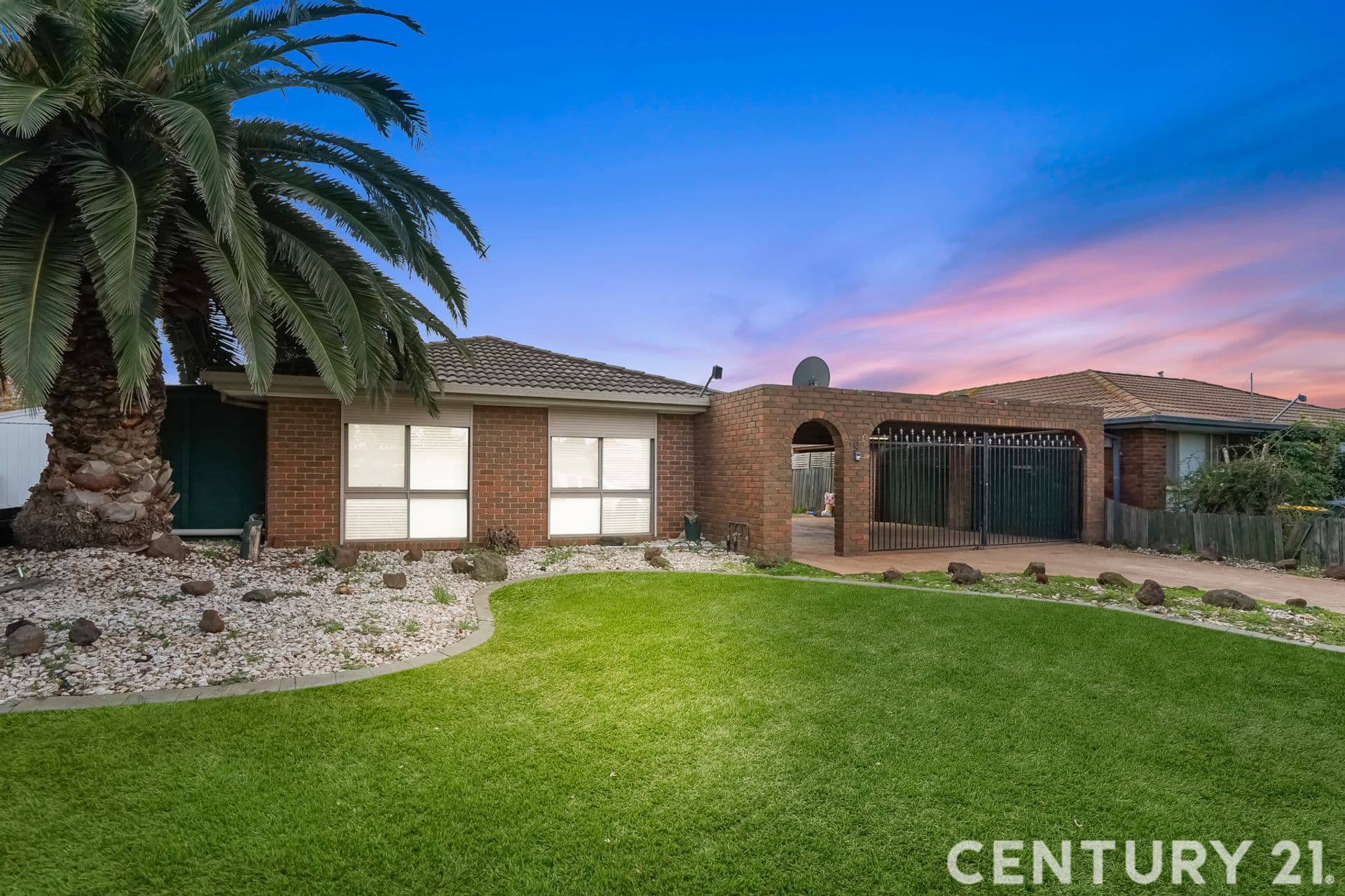 9 Corella Place, Werribee, VIC, 3030, Werribee - Thumbnail 2