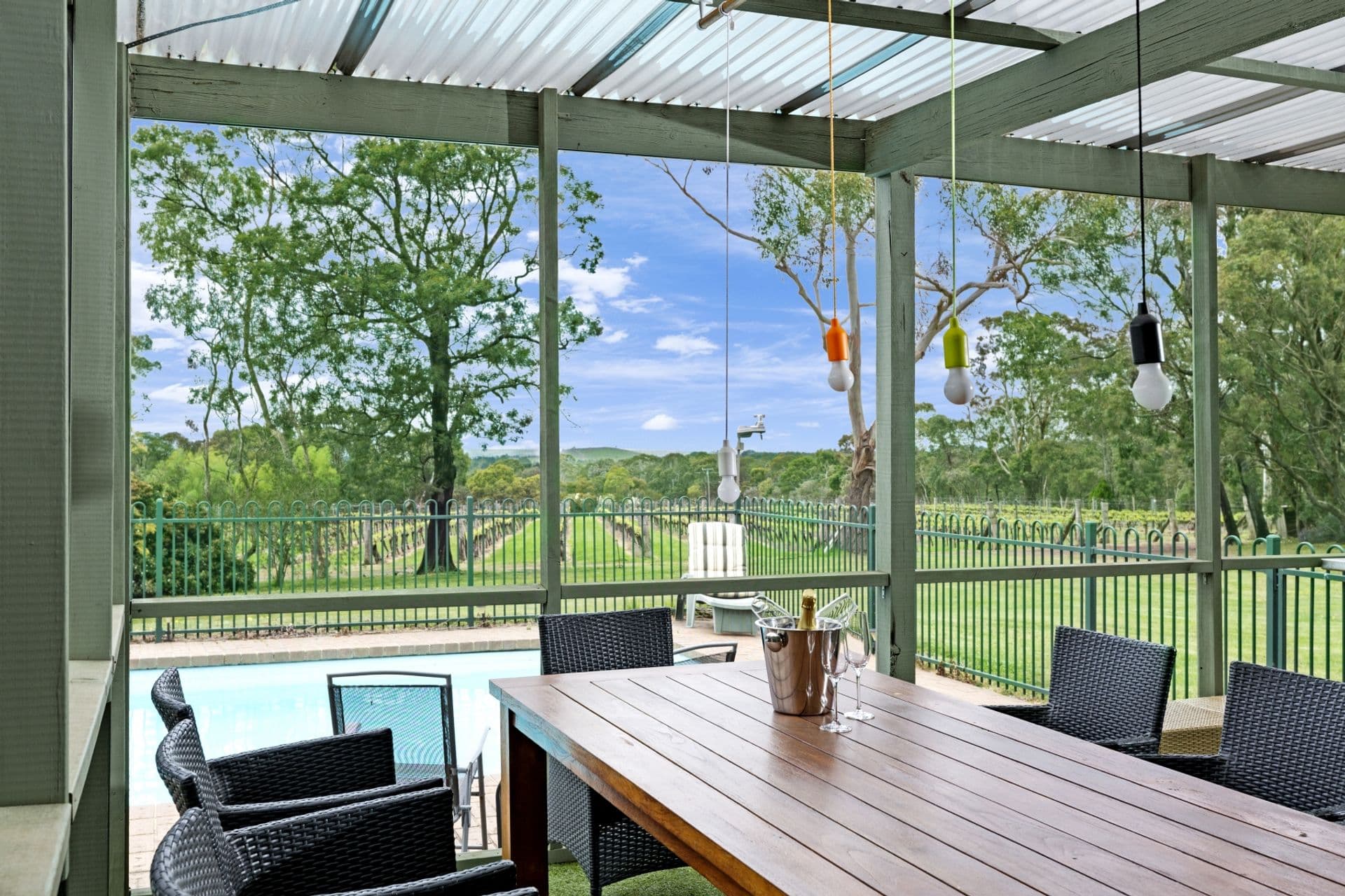 Suite 4 241-244 Caroline Springs Blvd, Caroline Springs, VIC, 3023, Gisborne - Thumbnail 6