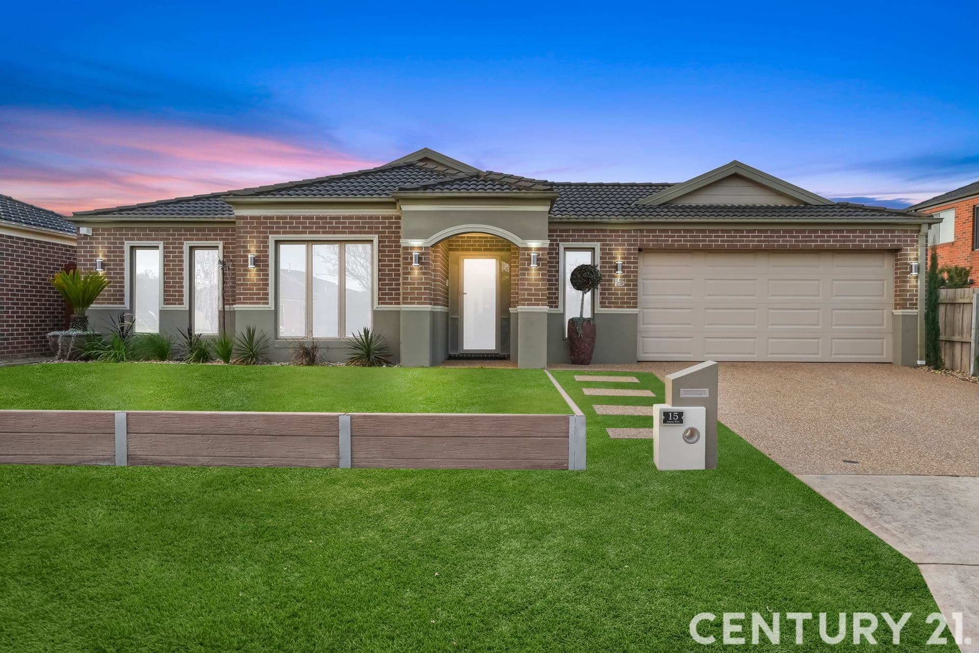 Suite 4 241-244 Caroline Springs Blvd, Caroline Springs, VIC, 3023, Taylors Hill - Image 1