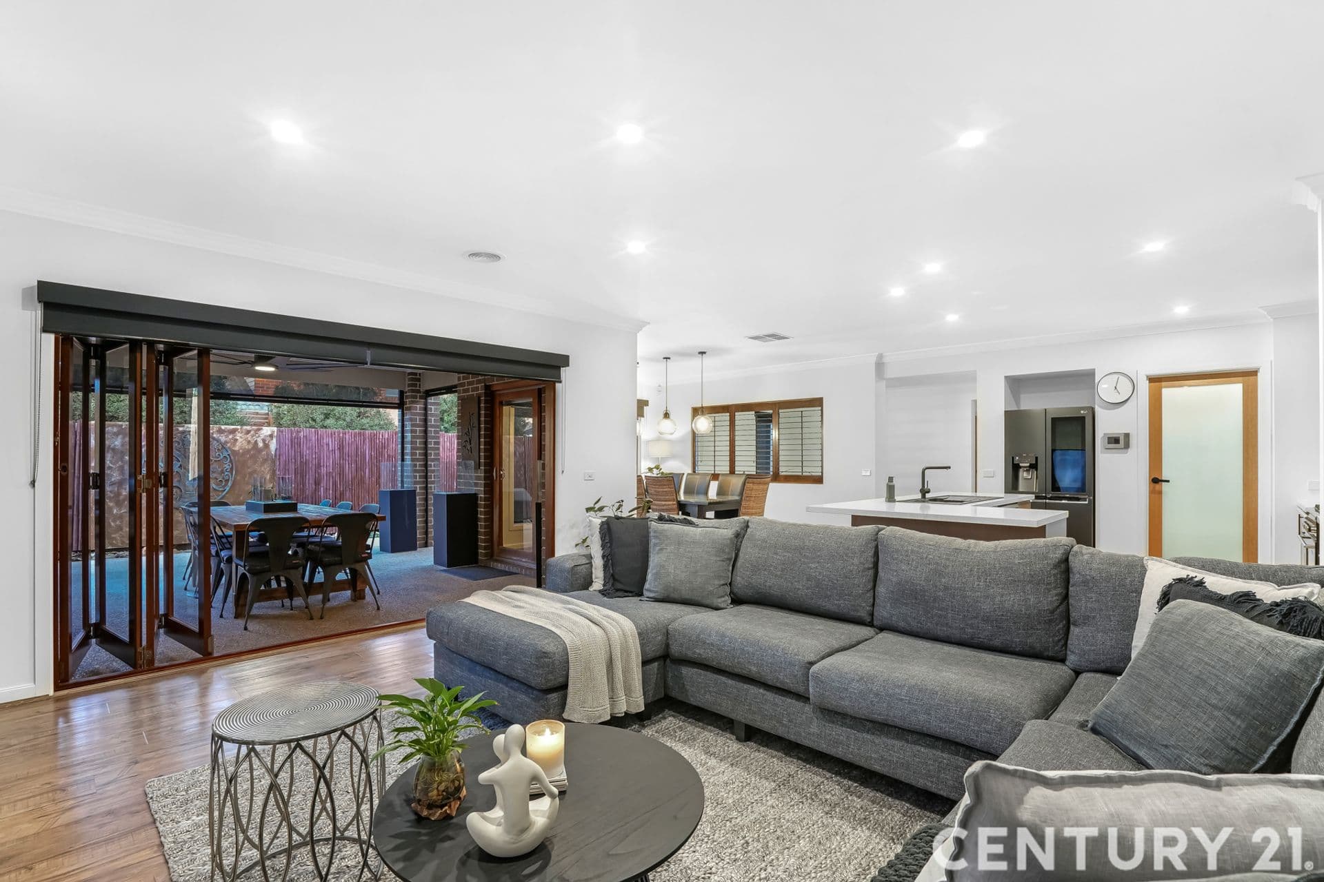 Suite 4 241-244 Caroline Springs Blvd, Caroline Springs, VIC, 3023, Taylors Hill - Thumbnail 4