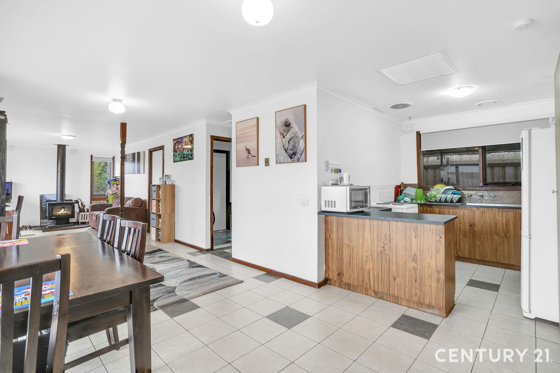 Suite 4 241-244 Caroline Springs Blvd, Caroline Springs, VIC, 3023, Rockbank - Thumbnail 4
