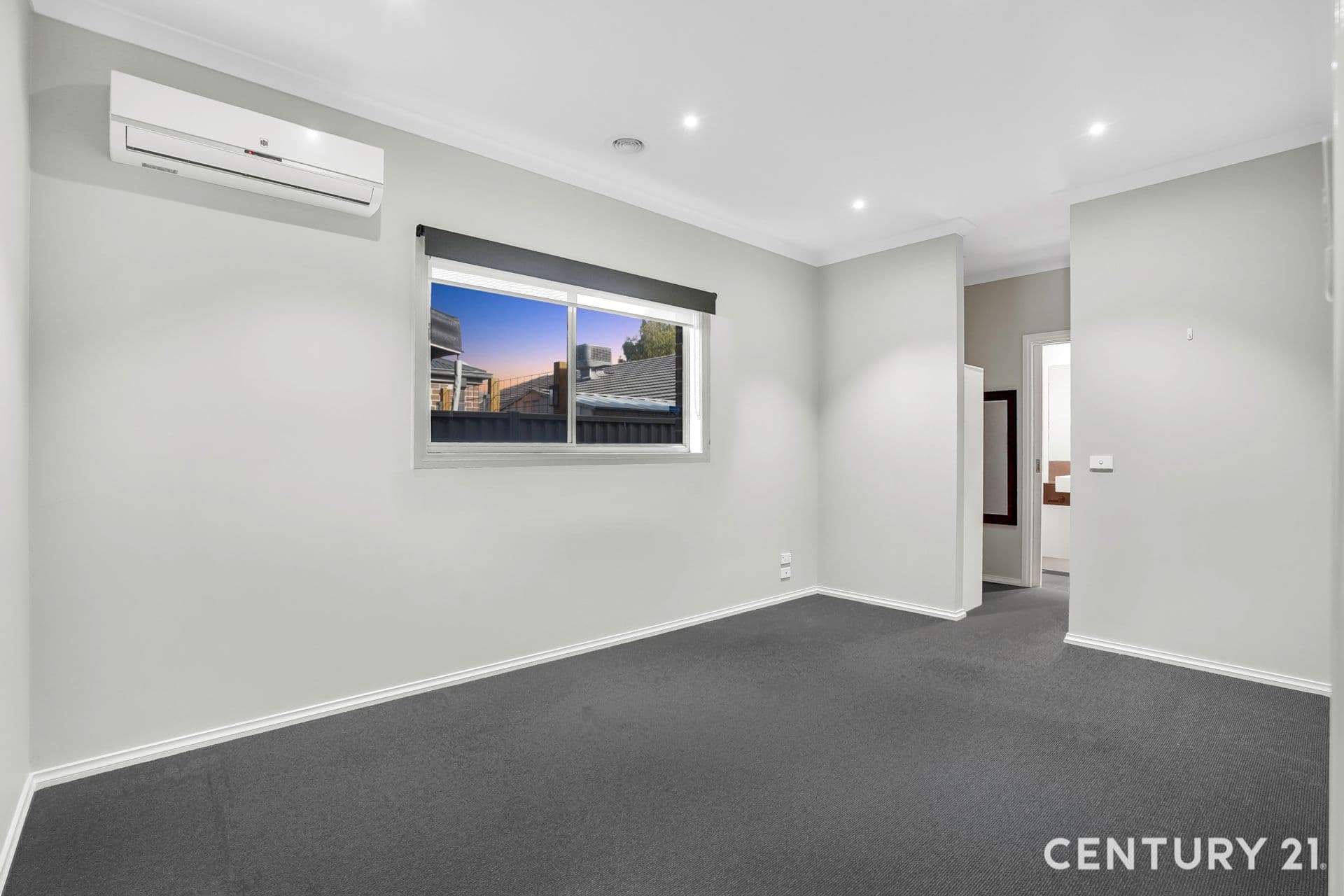 Suite 4 241-244 Caroline Springs Blvd, Caroline Springs, VIC, 3023, Fraser Rise - Thumbnail 5