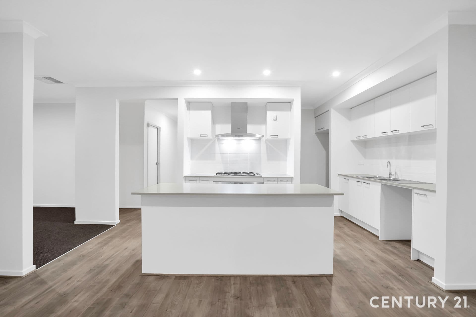 Suite 4 241-244 Caroline Springs Blvd, Caroline Springs, VIC, 3023, Deanside - Thumbnail 6