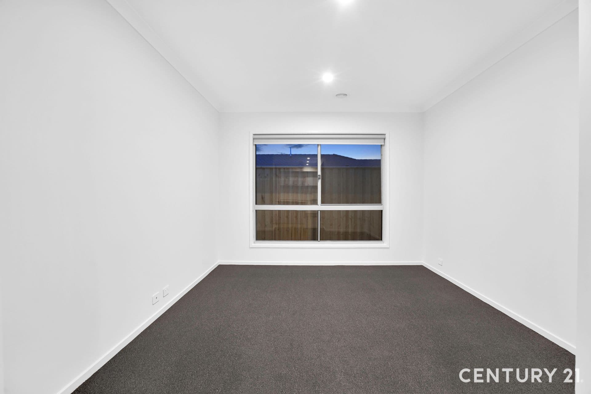 Suite 4 241-244 Caroline Springs Blvd, Caroline Springs, VIC, 3023, Deanside - Thumbnail 8