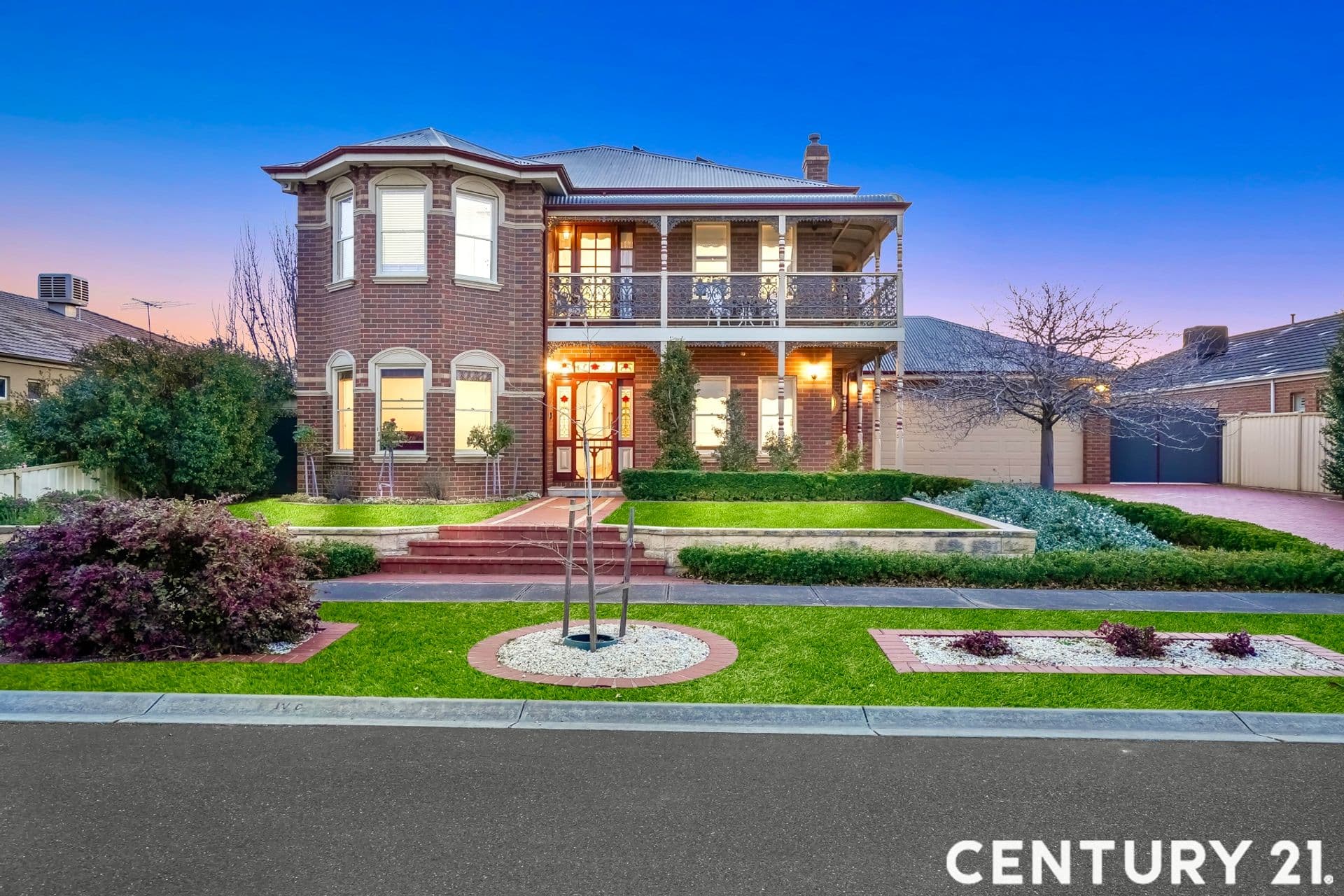 Suite 4 241-244 Caroline Springs Blvd, Caroline Springs, VIC, 3023, Tarneit - Image 1