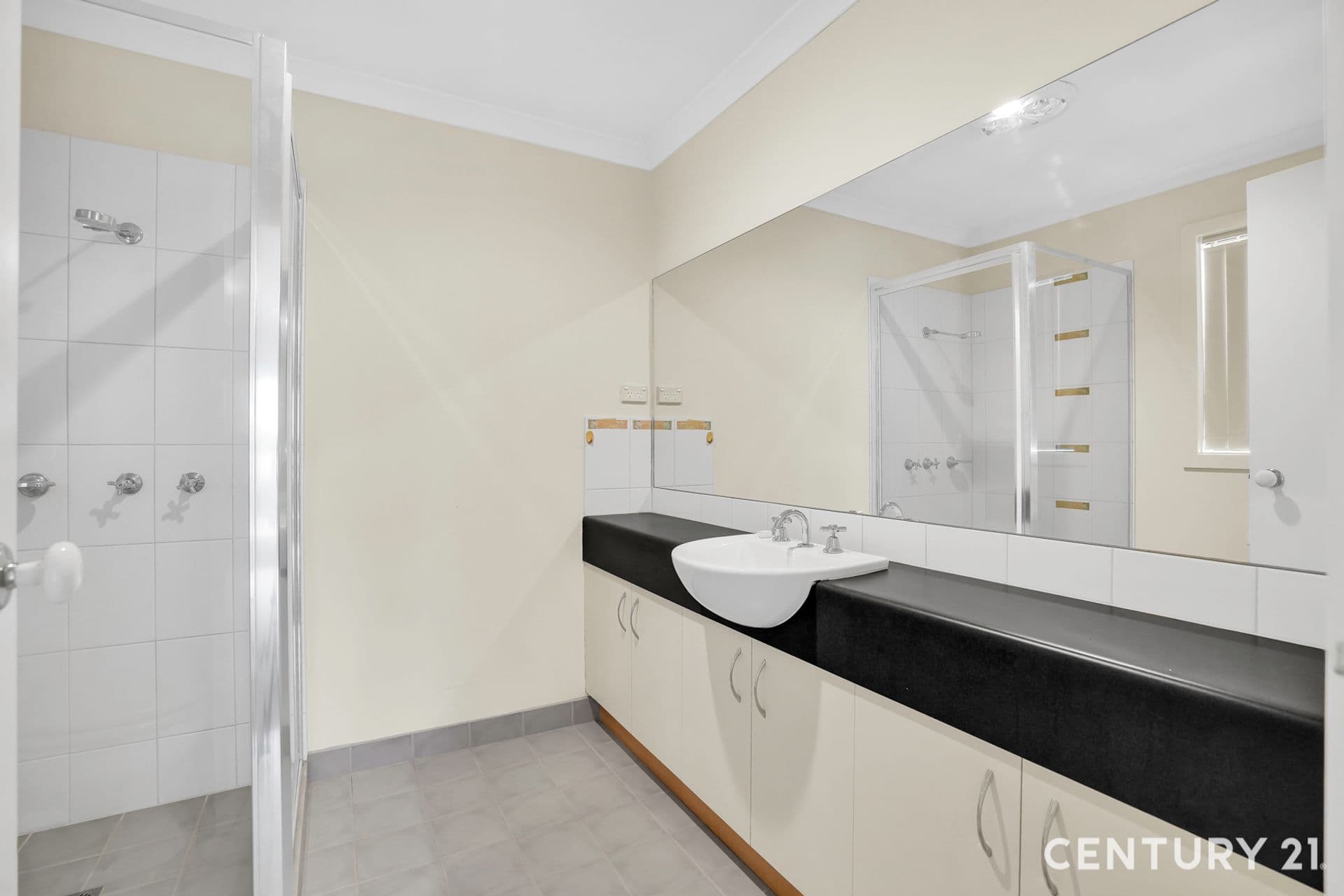 Suite 4 241-244 Caroline Springs Blvd, Caroline Springs, VIC, 3023, Melton West - Thumbnail 6