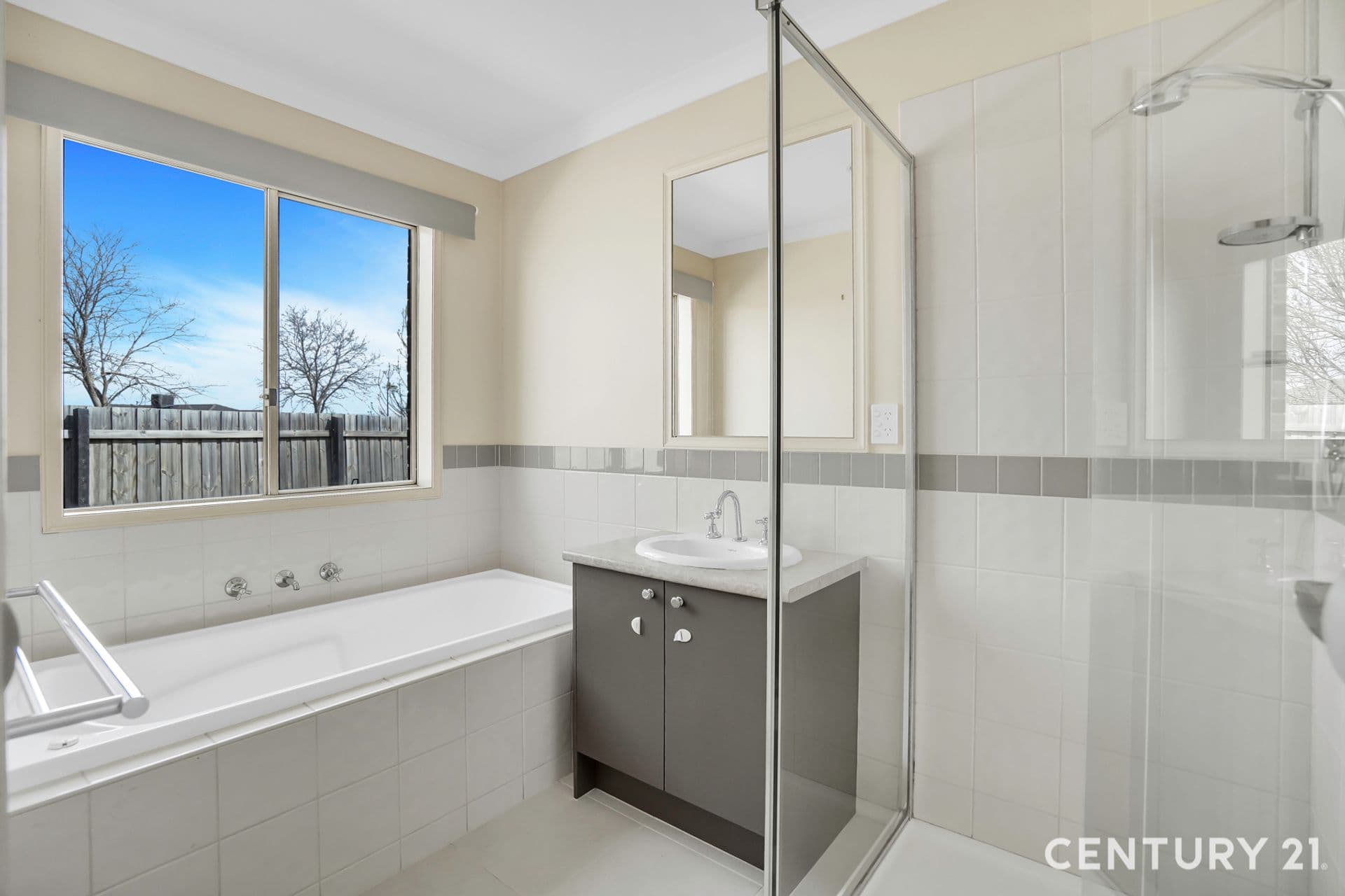 Suite 4 241-244 Caroline Springs Blvd, Caroline Springs, VIC, 3023, Harkness - Thumbnail 8