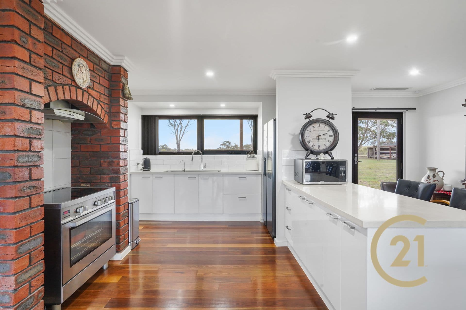 Suite 4 241-244 Caroline Springs Blvd, Caroline Springs, VIC, 3023, Rockbank - Thumbnail 8
