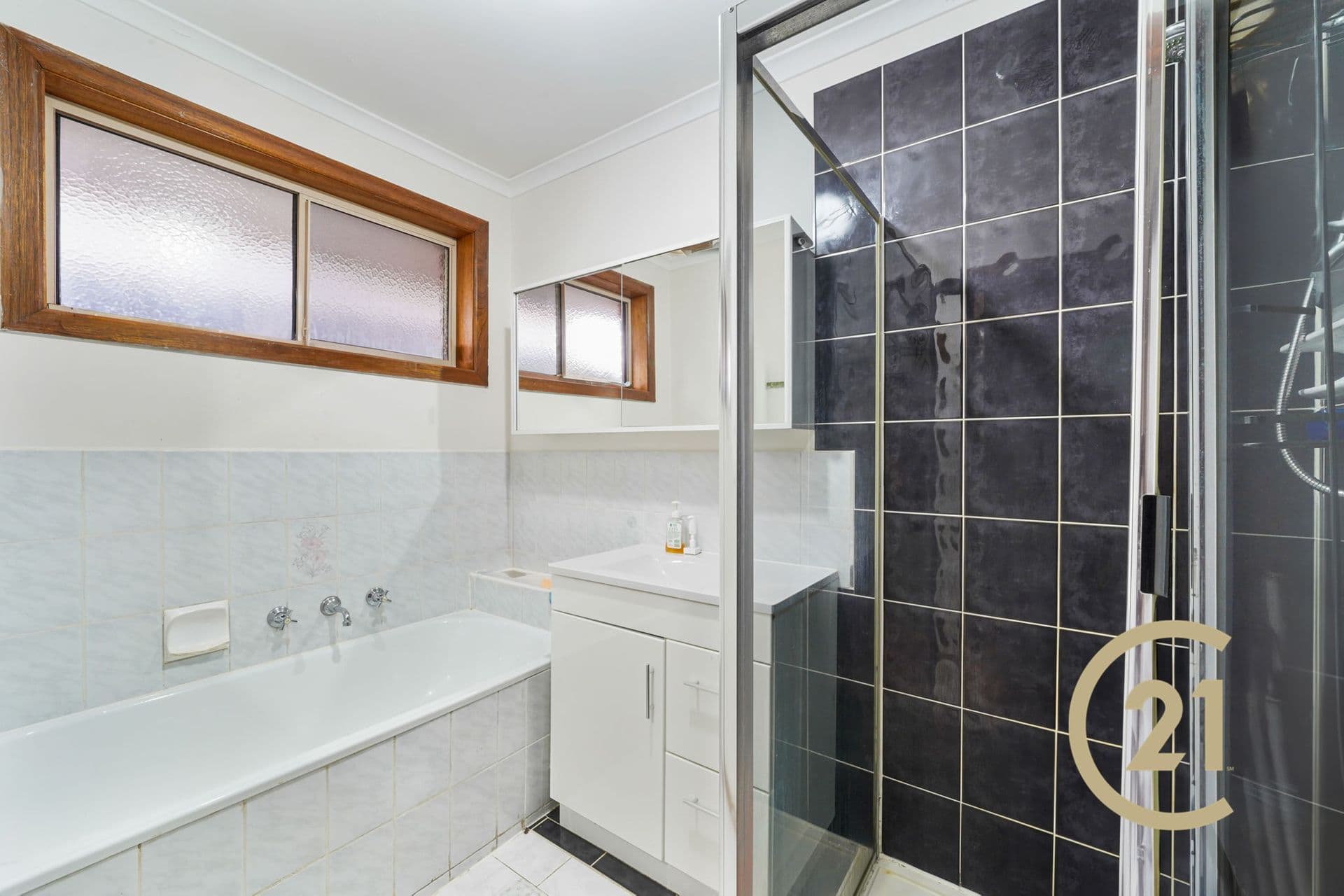 Suite 4 241-244 Caroline Springs Blvd, Caroline Springs, VIC, 3023, Craigieburn - Thumbnail 8