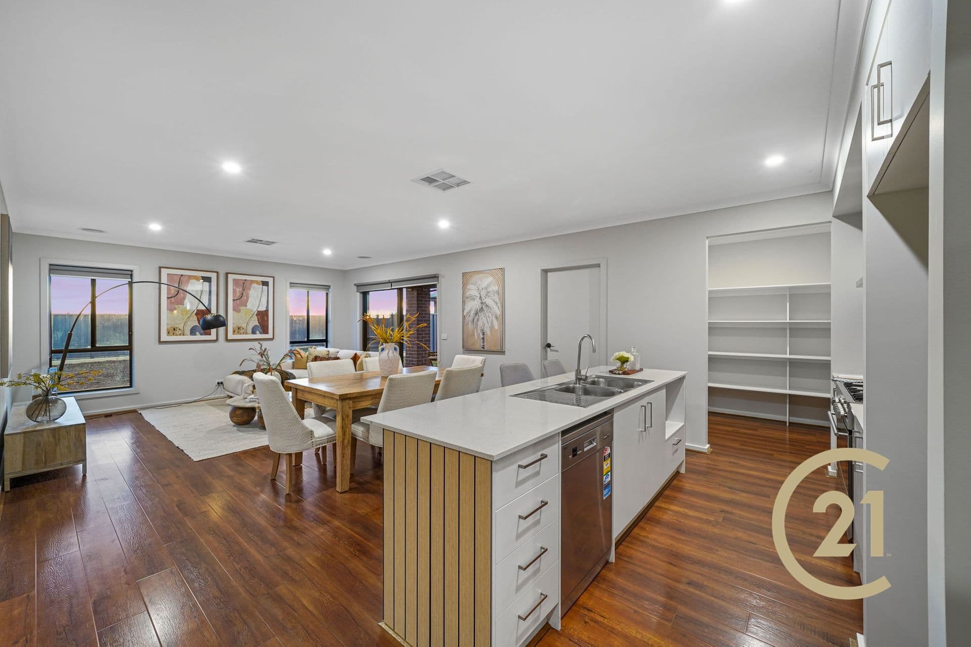 Suite 4 241-244 Caroline Springs Blvd, Caroline Springs, VIC, 3023, Alfredton - Thumbnail 4