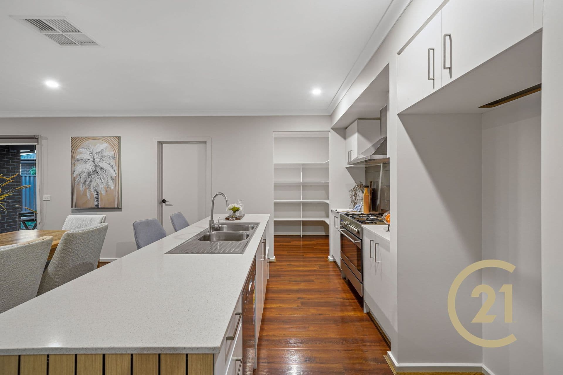 Suite 4 241-244 Caroline Springs Blvd, Caroline Springs, VIC, 3023, Alfredton - Thumbnail 5