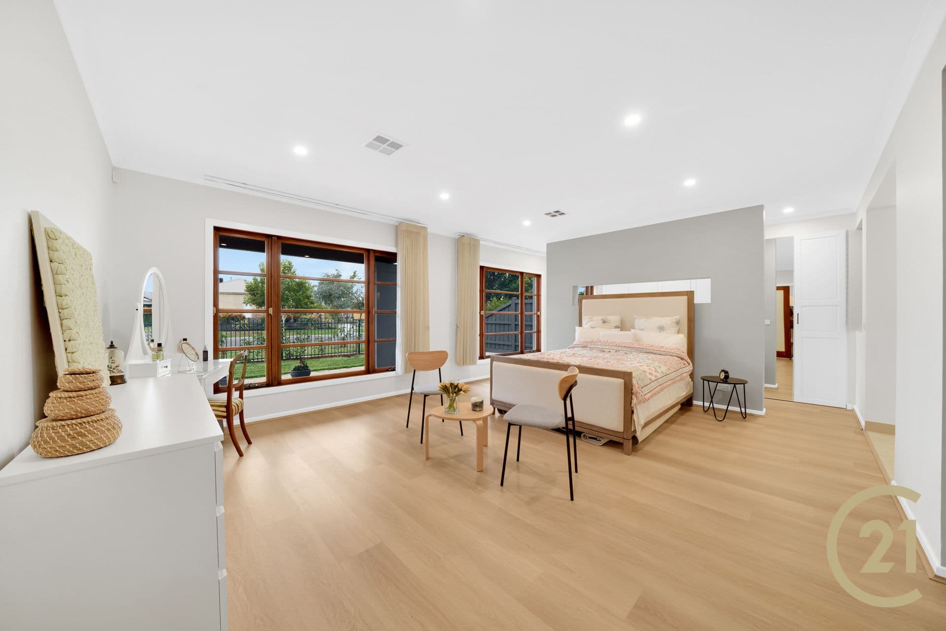 Suite 4 241-244 Caroline Springs Blvd, Caroline Springs, VIC, 3023, Brookfield - Thumbnail 3