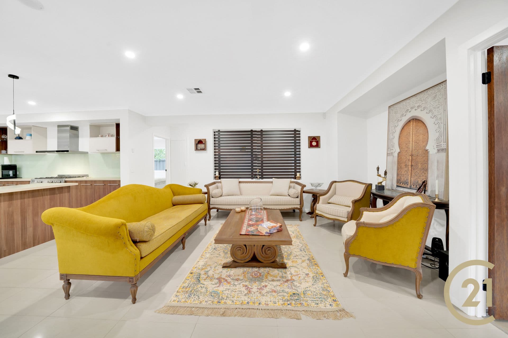 Suite 4 241-244 Caroline Springs Blvd, Caroline Springs, VIC, 3023, Brookfield - Thumbnail 2