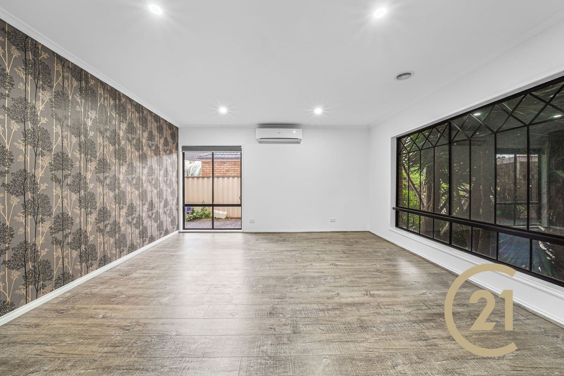 Suite 4 241-244 Caroline Springs Blvd, Caroline Springs, VIC, 3023, Taylors Hill - Thumbnail 5