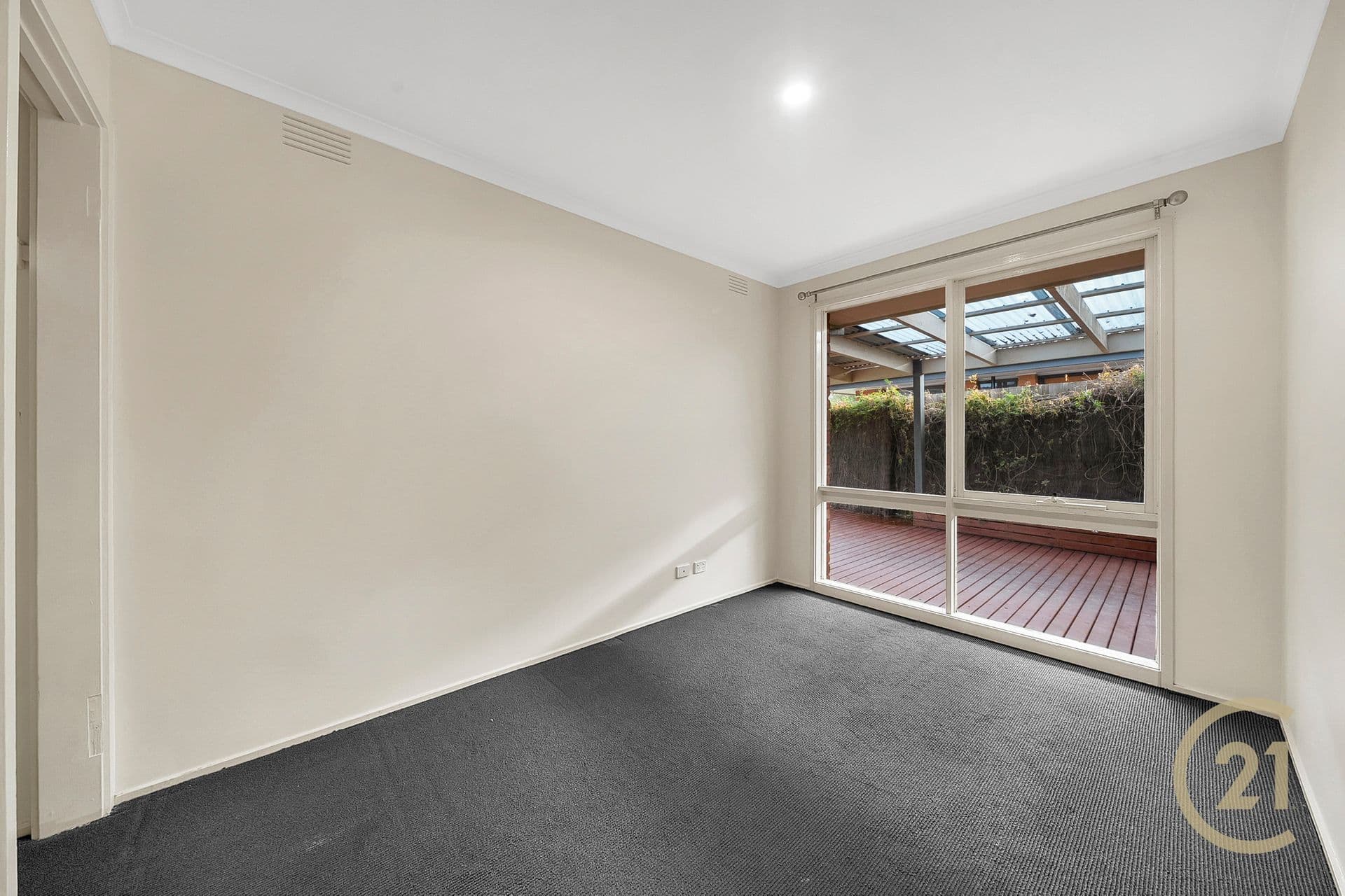 Suite 4 241-244 Caroline Springs Blvd, Caroline Springs, VIC, 3023, Sunbury - Thumbnail 3