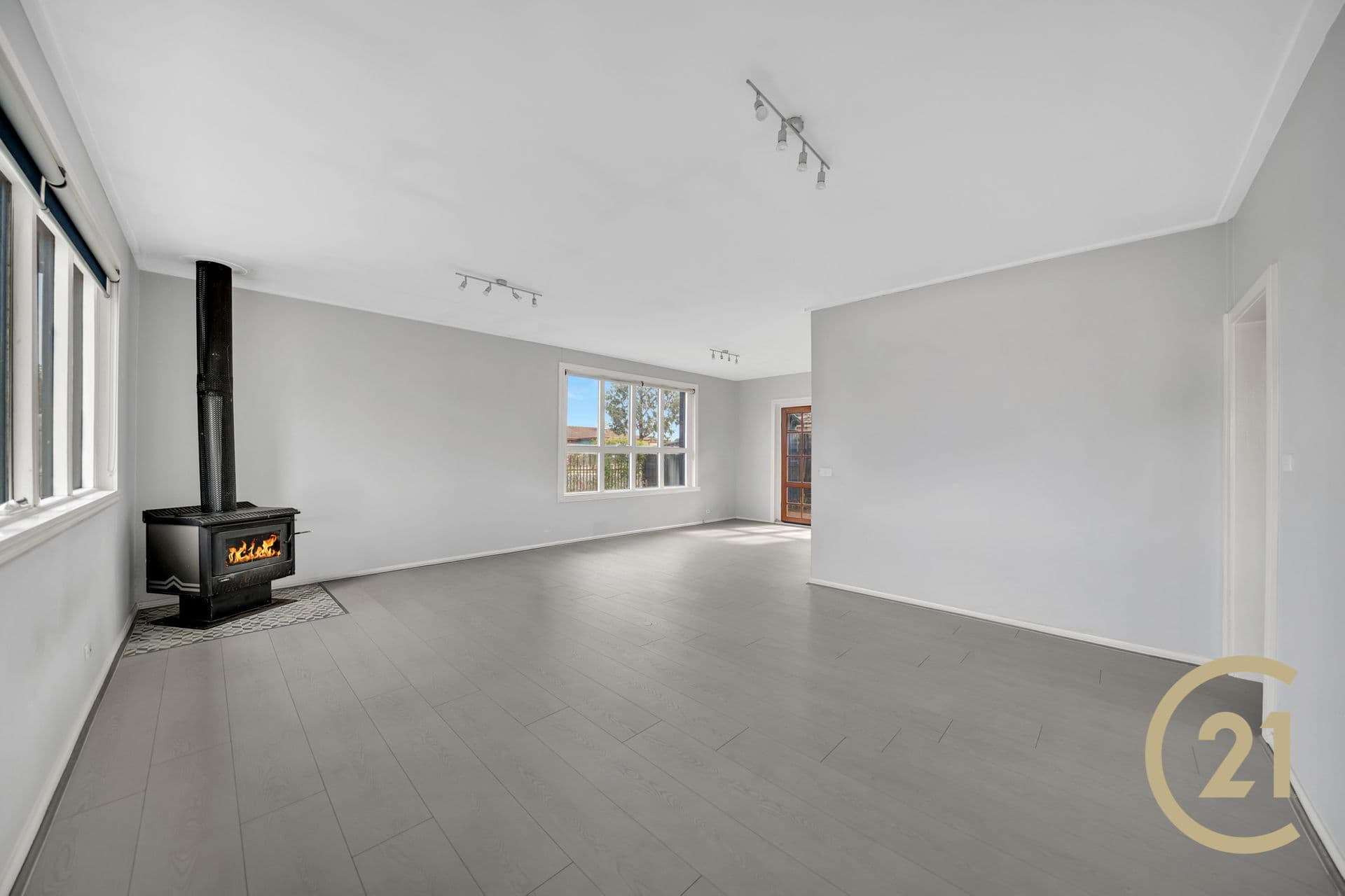 1/5 GILES COURT, Werribee, VIC, 3030, Werribee - Thumbnail 2