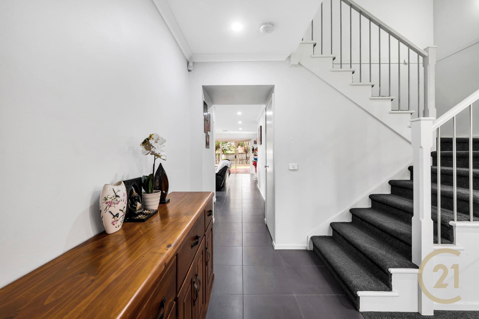 Suite 4 241-244 Caroline Springs Blvd, Caroline Springs, VIC, 3023, Point Cook - Thumbnail 3