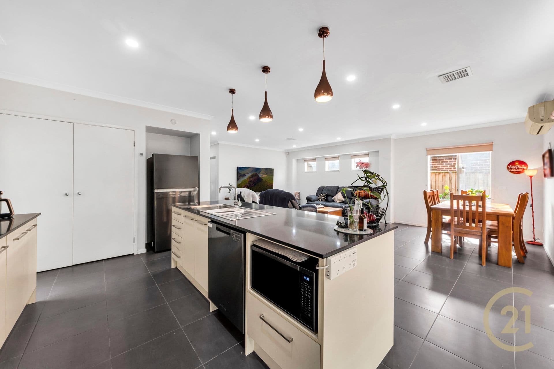 Suite 4 241-244 Caroline Springs Blvd, Caroline Springs, VIC, 3023, Point Cook - Thumbnail 8