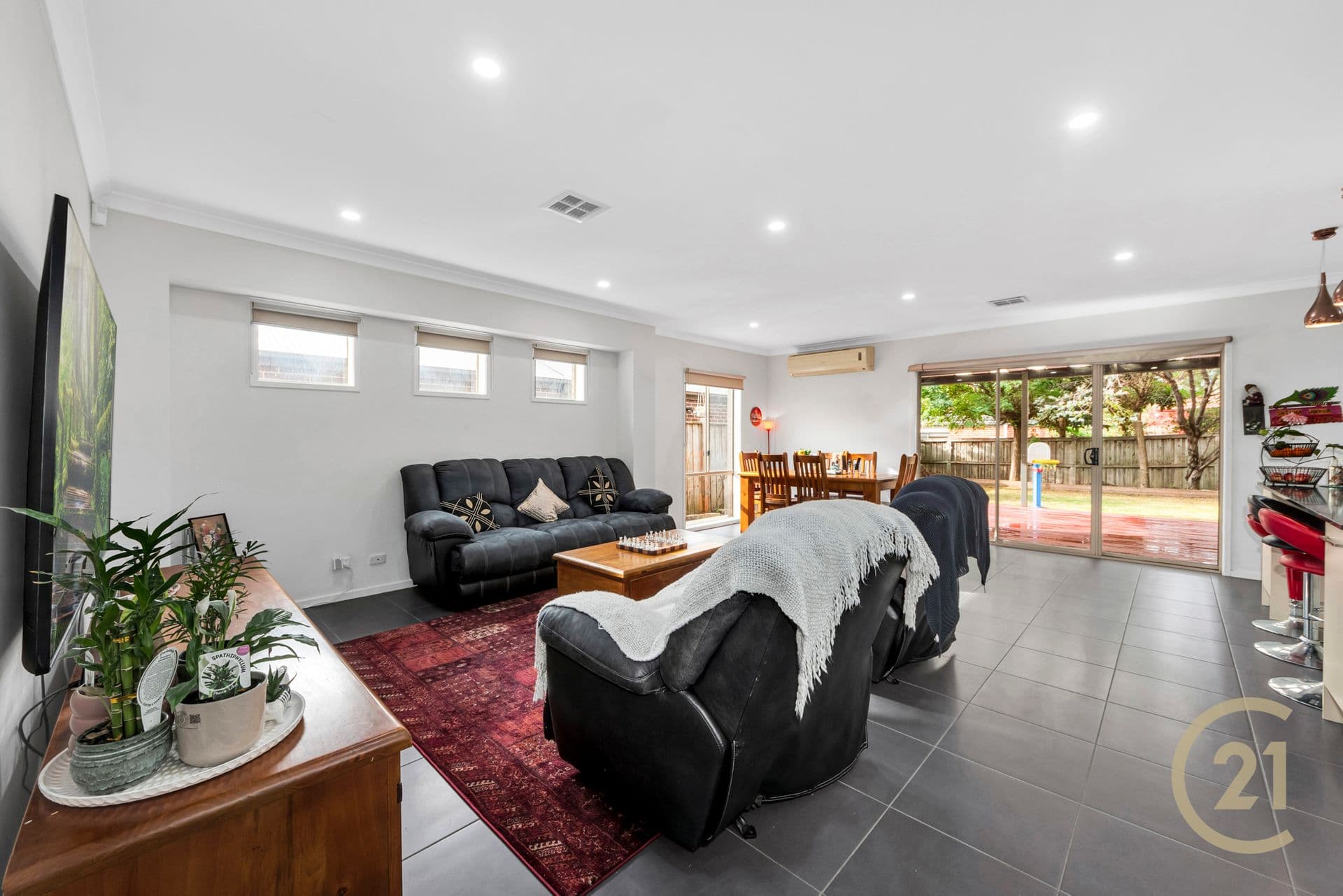 Suite 4 241-244 Caroline Springs Blvd, Caroline Springs, VIC, 3023, Point Cook - Thumbnail 4