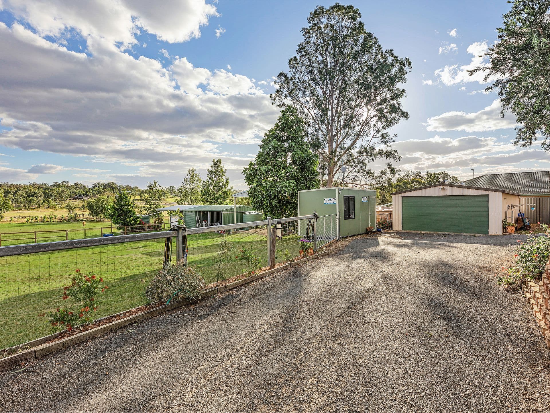 34 Hewett Drive, Regency Downs, QLD, 4341, Regency Downs - Thumbnail 3