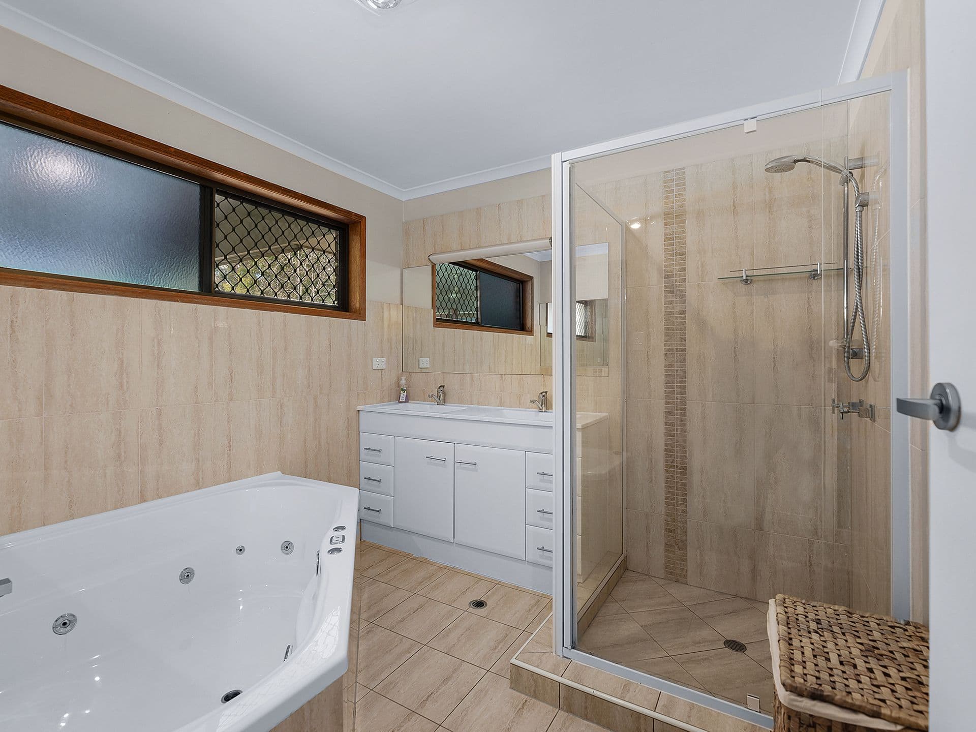20 Bladon Street, Yamanto, QLD, 4305, Yamanto - Thumbnail 8
