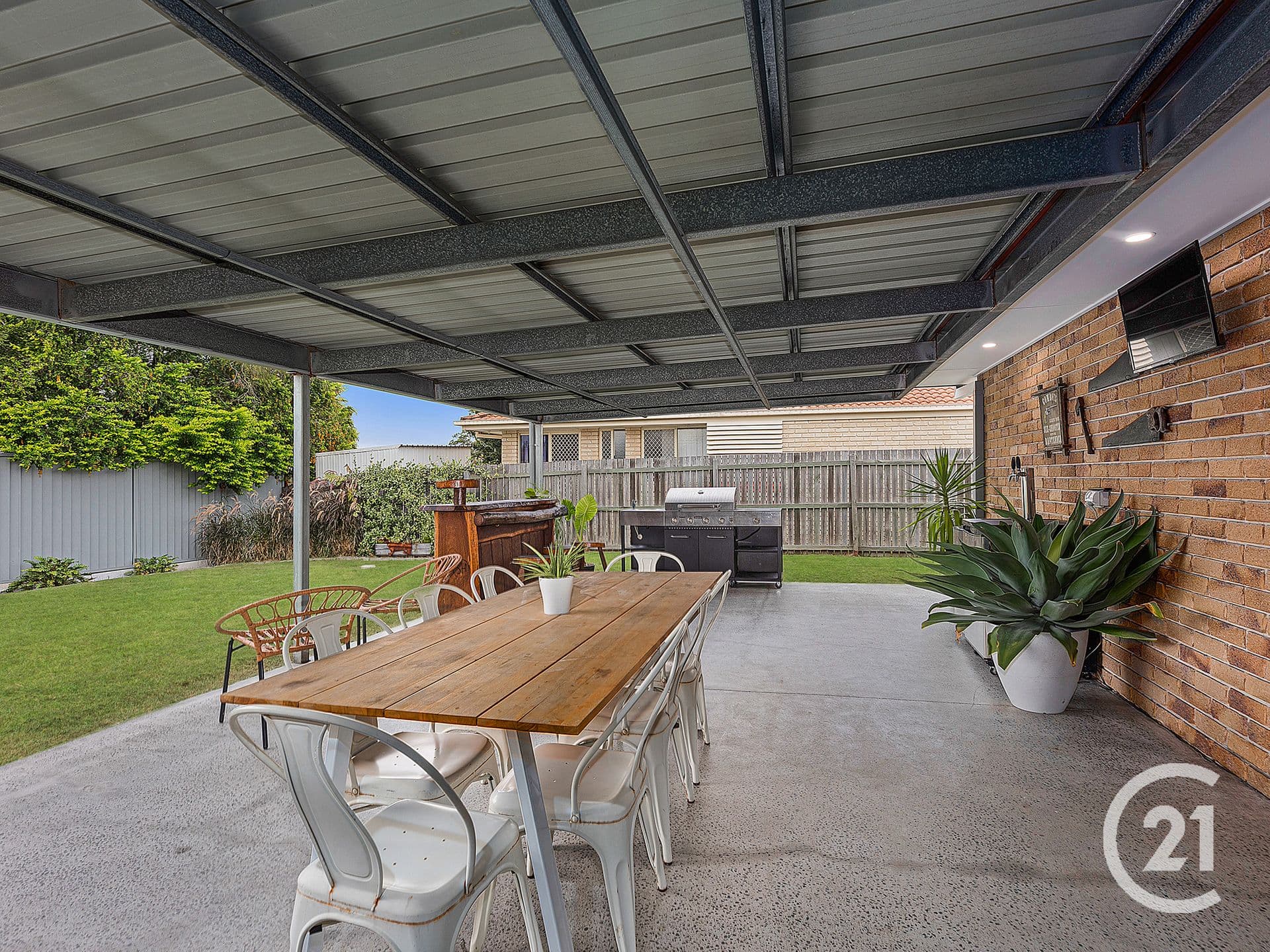 6 Harding Street, Raceview, QLD, 4305, Raceview - Thumbnail 3