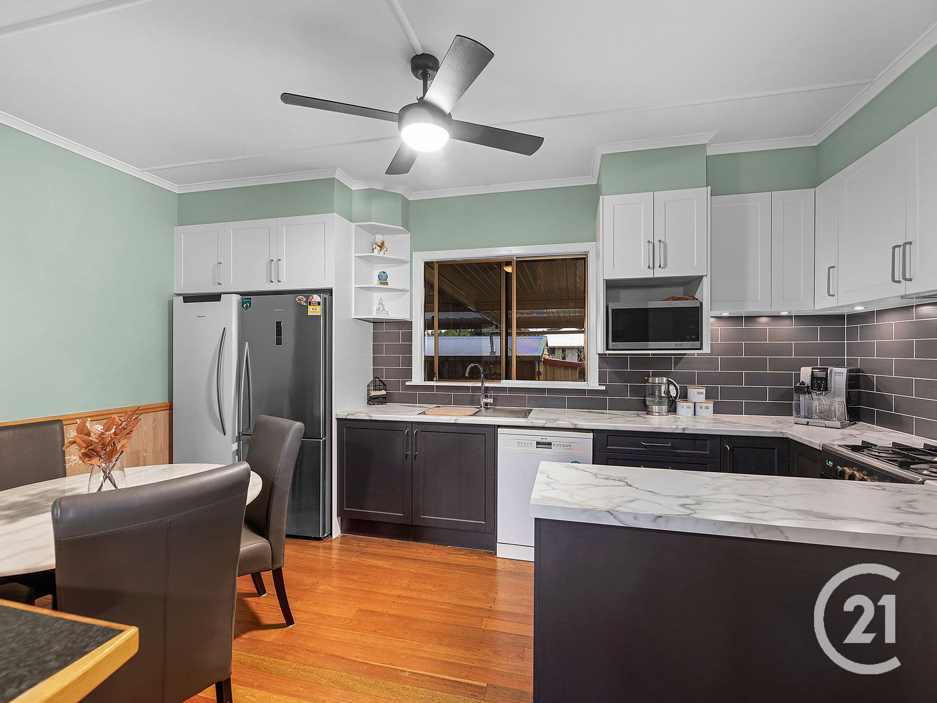 65 Alice Street, Silkstone, QLD, 4304, Silkstone - Thumbnail 7