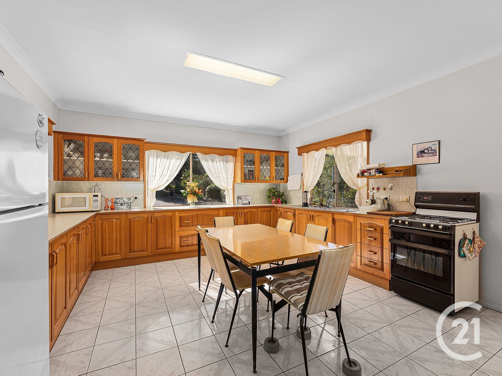 7 Desbrow Street, Pine Mountain, QLD, 4306, Pine Mountain - Thumbnail 3