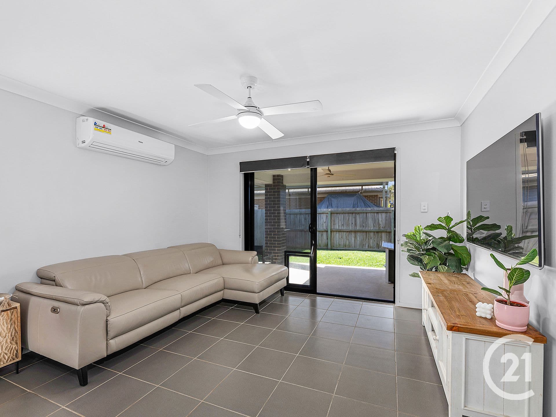 83 Parkview Parade, Ripley, QLD, 4306, Ripley - Thumbnail 6