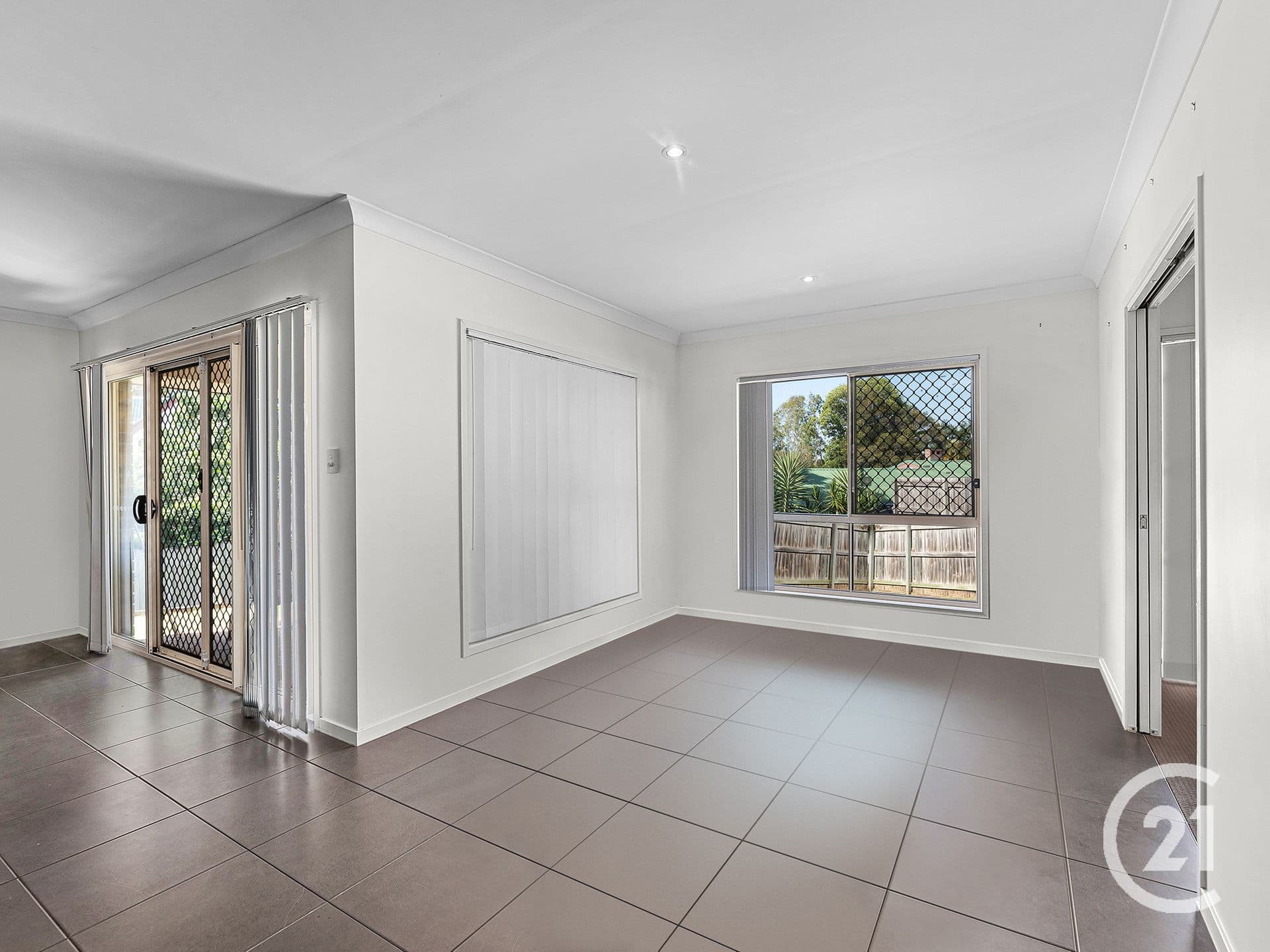 19 Chanel Court, Wulkuraka, QLD, 4305, Wulkuraka - Thumbnail 3
