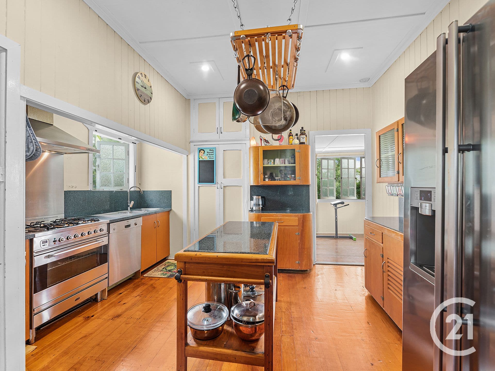 3 Crown Street, Silkstone, QLD, 4304, Silkstone - Thumbnail 5