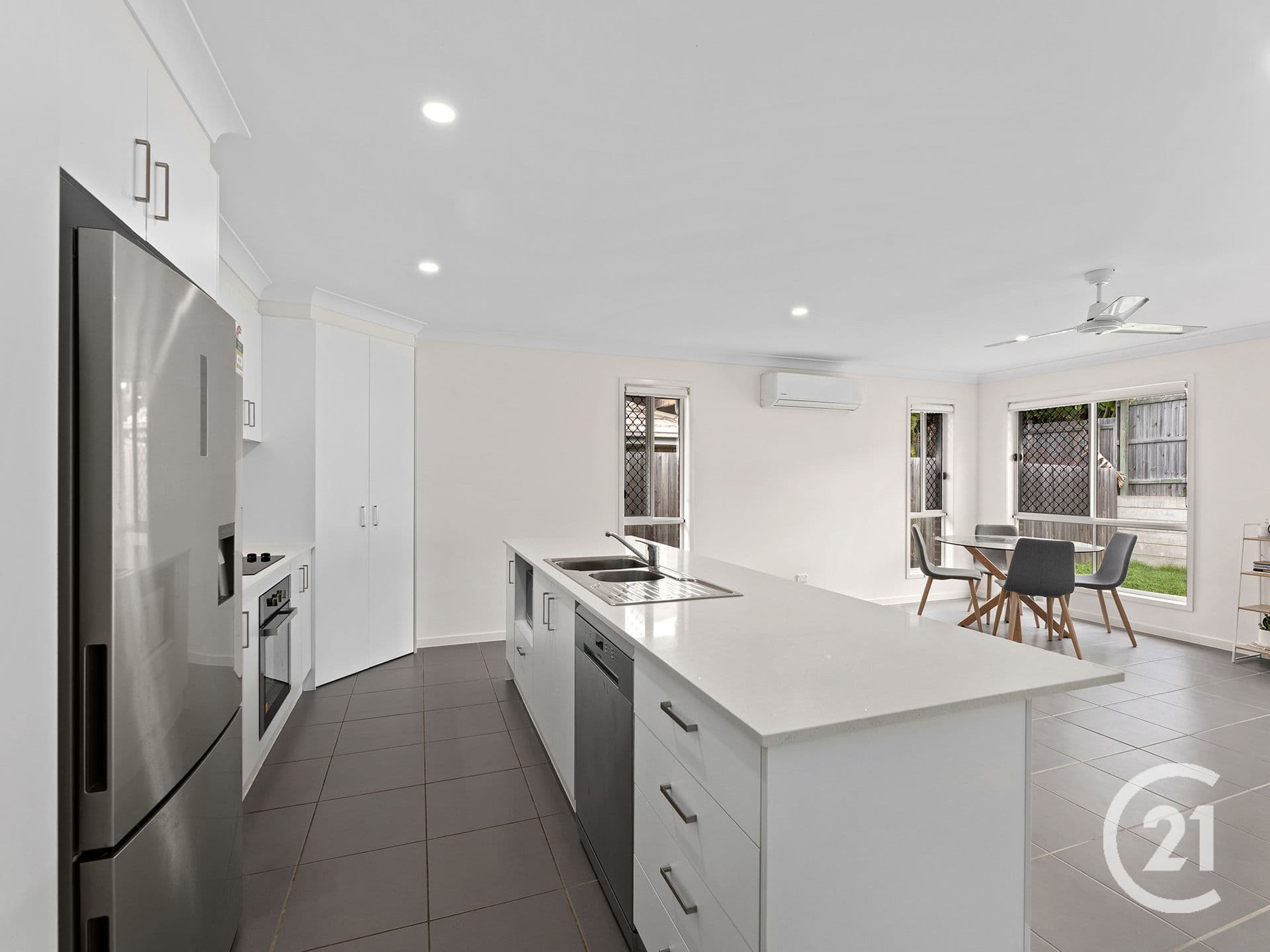 14 Candlenut Street, Ripley, QLD, 4306, Ripley - Thumbnail 3